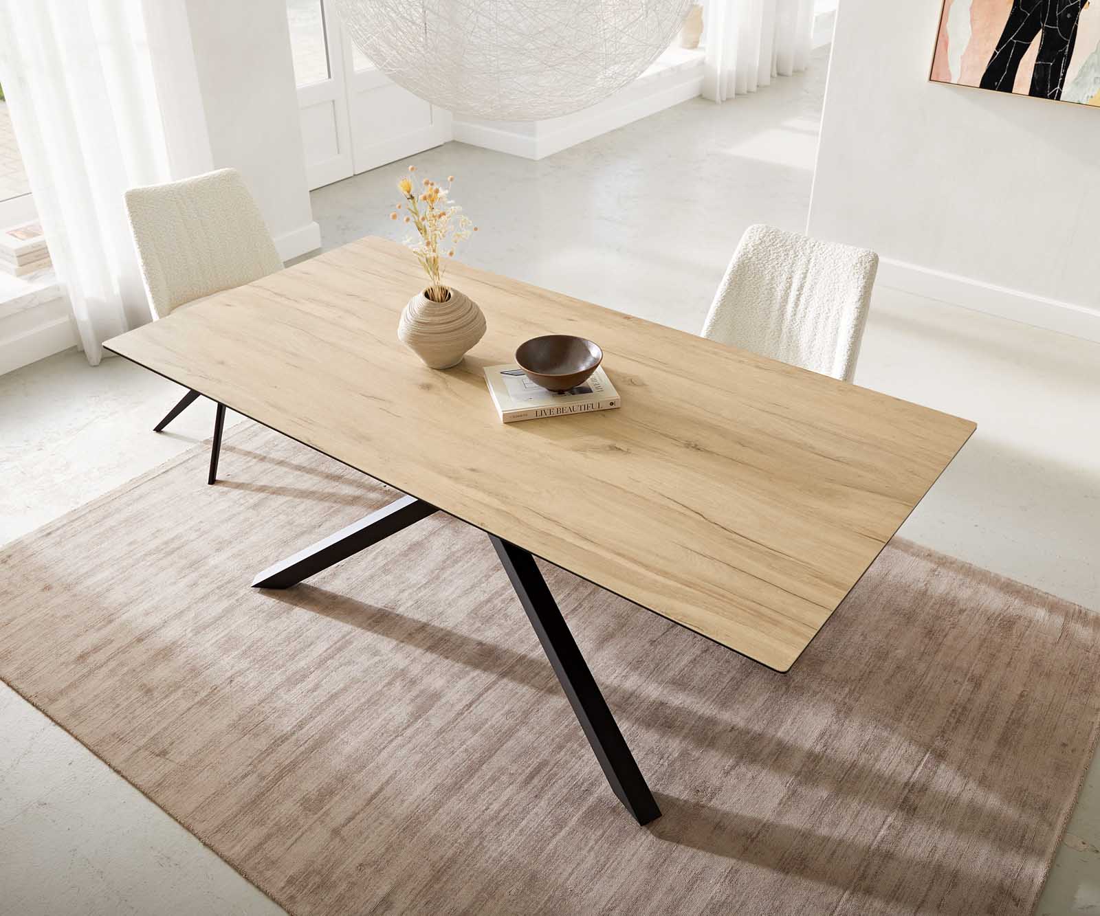 Eetkamertafel Edge 200x100 keramiek Laminam® Sabbia eiken kleur kruisframe rechthoek zwart 4 Eetkamertafel Edge 200x100 keramiek Laminam® Sabbia eiken kleur kruisframe rechthoek zwart 4