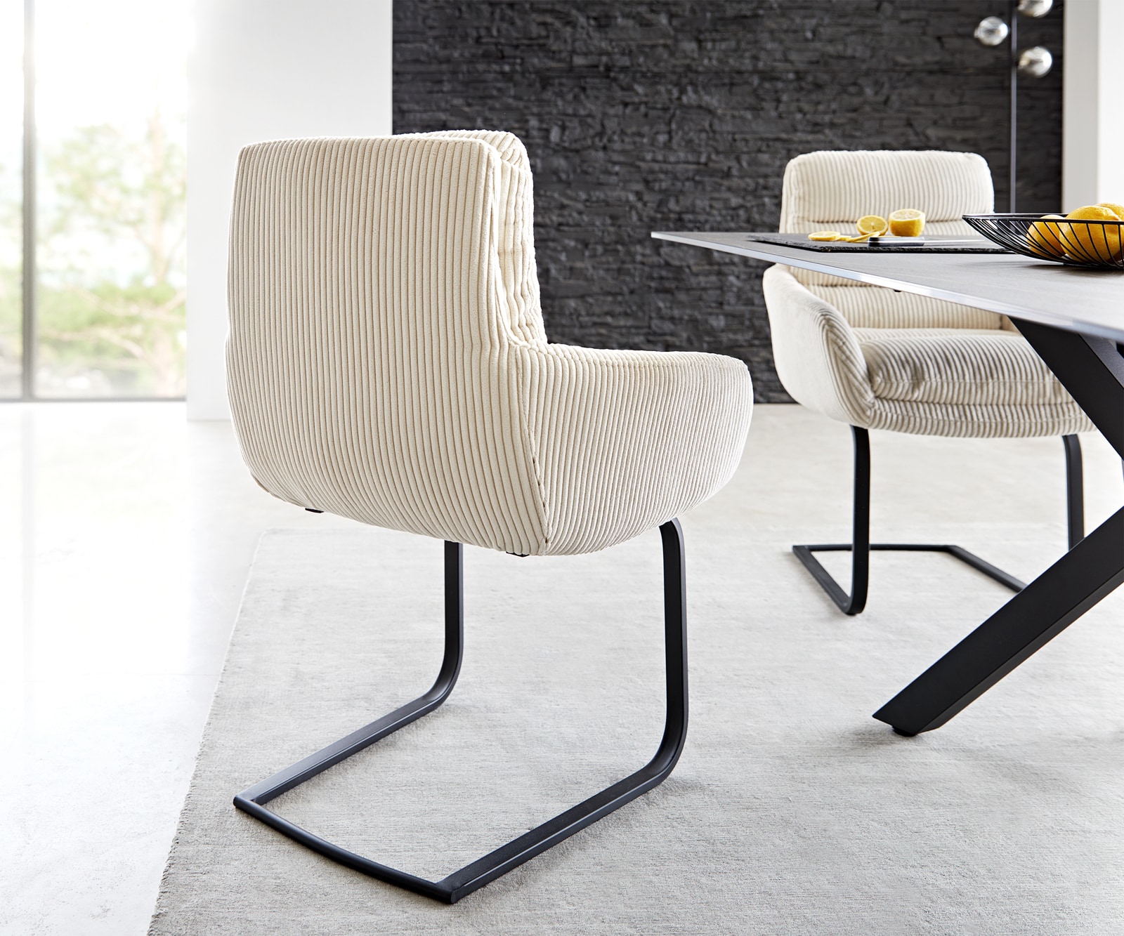 Sledemodel Abelia-Flex met armleuning koord beige sledemodel vlak zwart 4 Sledemodel Abelia-Flex met armleuning koord beige sledemodel vlak zwart 4