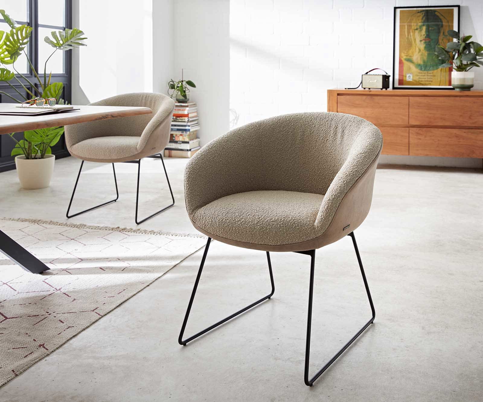 Eetkamerstoel Vinka-Flex met armleuning materiaalmix mud slipframe zwart pocketveer kern Eetkamerstoel Vinka-Flex met armleuning materiaalmix mud slipframe zwart pocketveer kern