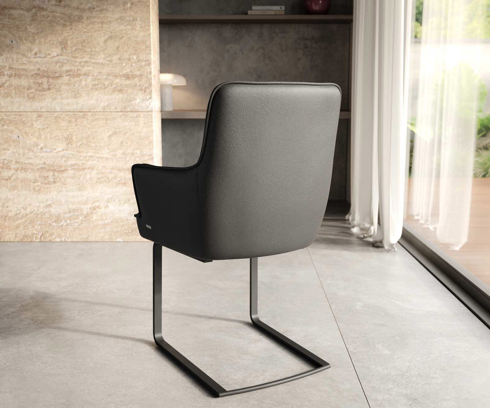 Sledemodel Heira-Flex met armleuning echt leer zwart sledemodel vlak zwart pocketveer kern 1 Sledemodel Heira-Flex met armleuning echt leer zwart sledemodel vlak zwart pocketveer kern 1