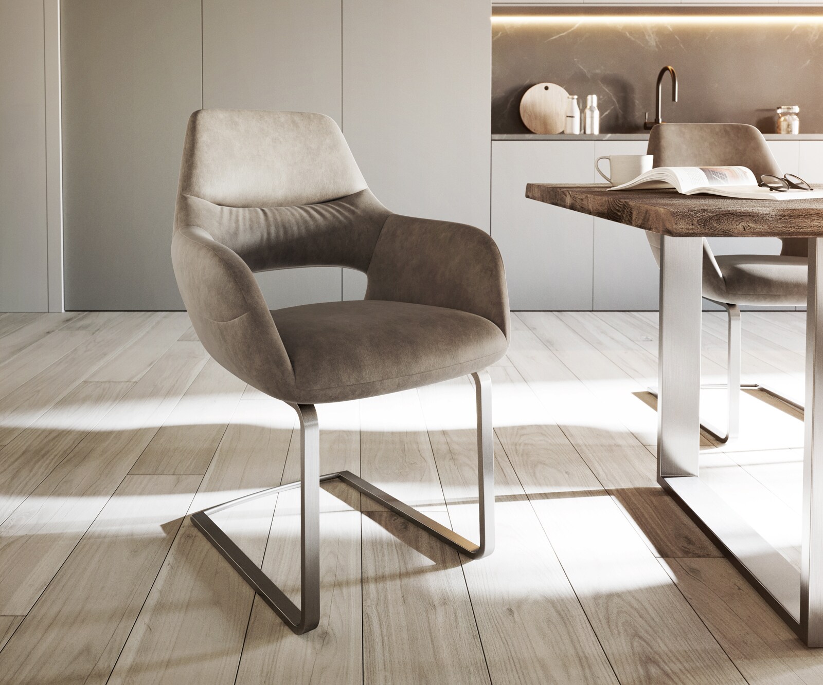 Sledemodel Yago-Flex met armleuning microvelours taupe vintage sledemodel vlak roestvrij staal pocketveer kern 1