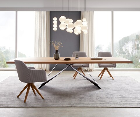 Eettafel Edge 300x100 eiken natuur V-frame staal  zwart