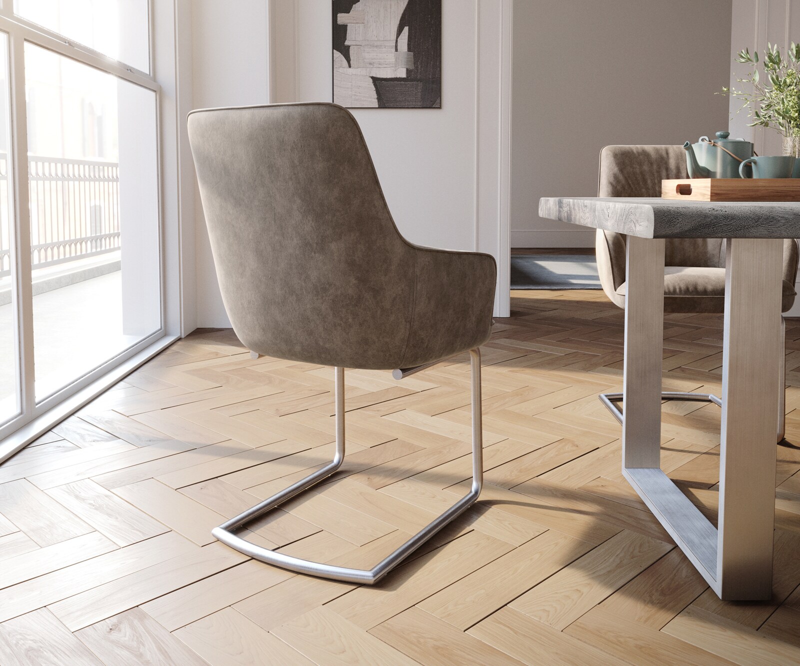 Sledemodel Zelia-Flex met armleuning microvelours taupe vintage sledemodel rond roestvrij staal pocketveer kern 4