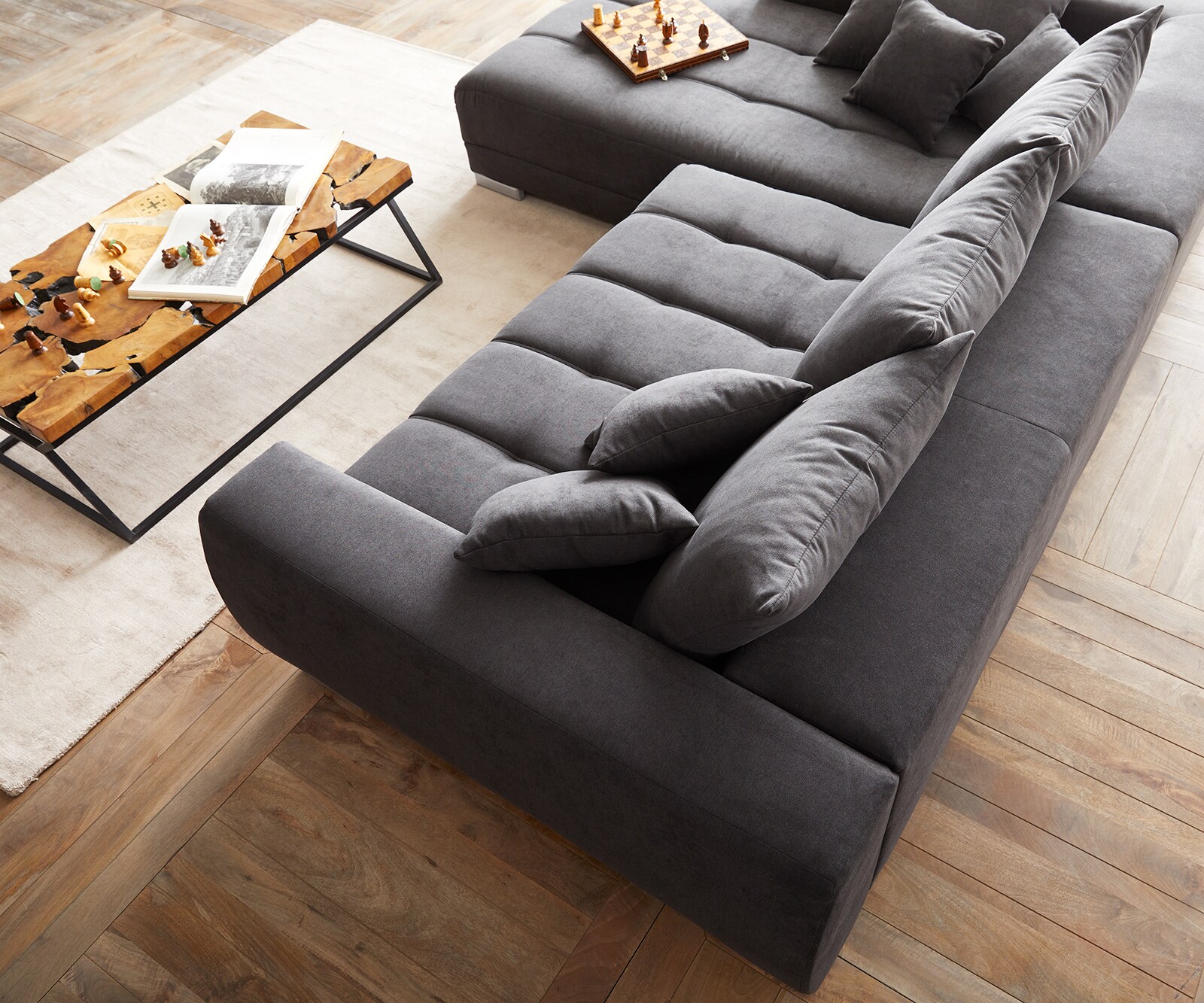 Hoekbank Nabor 300x230 cm microvezel zwart recamiere links incl. elektrische uittrekfunctie 5 Hoekbank Nabor 300x230 cm microvezel zwart recamiere links incl. elektrische uittrekfunctie 5