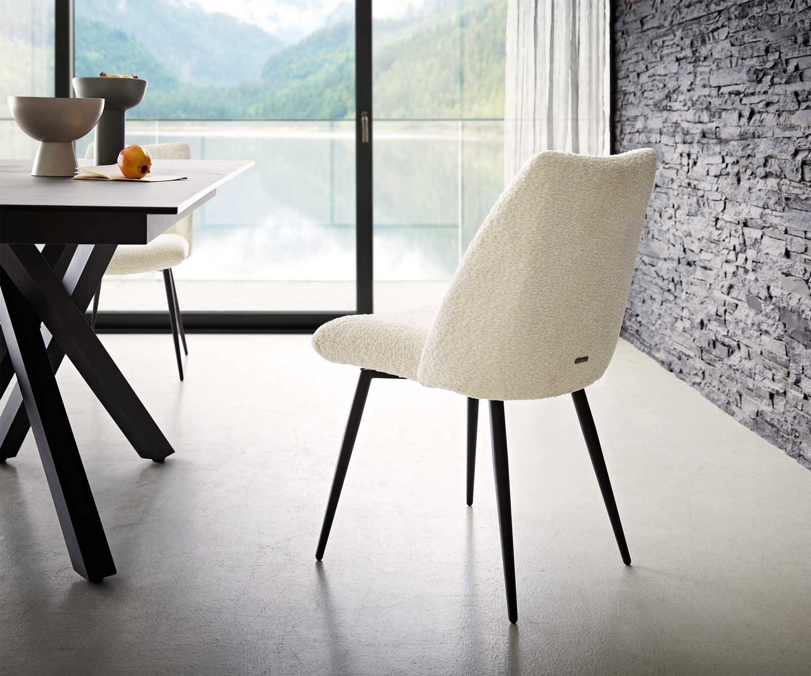 Eetkamerstoel Elso-Flex bouclé wit 4-poot conisch zwart pocketveer kern 4 Eetkamerstoel Elso-Flex bouclé wit 4-poot conisch zwart pocketveer kern 4