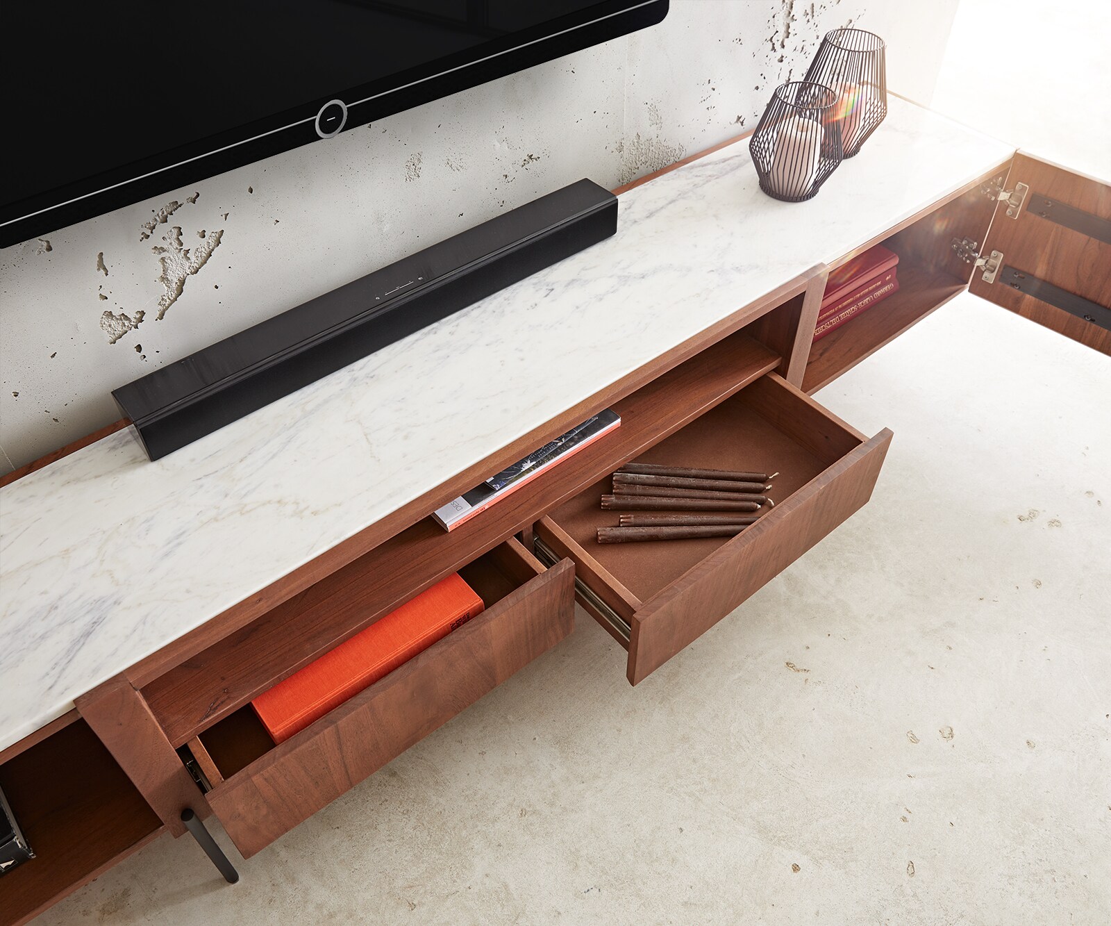 TV-meubel Secara 220 cm acacia bruin 2 deuren 2 laden marmeren poten zwart 4