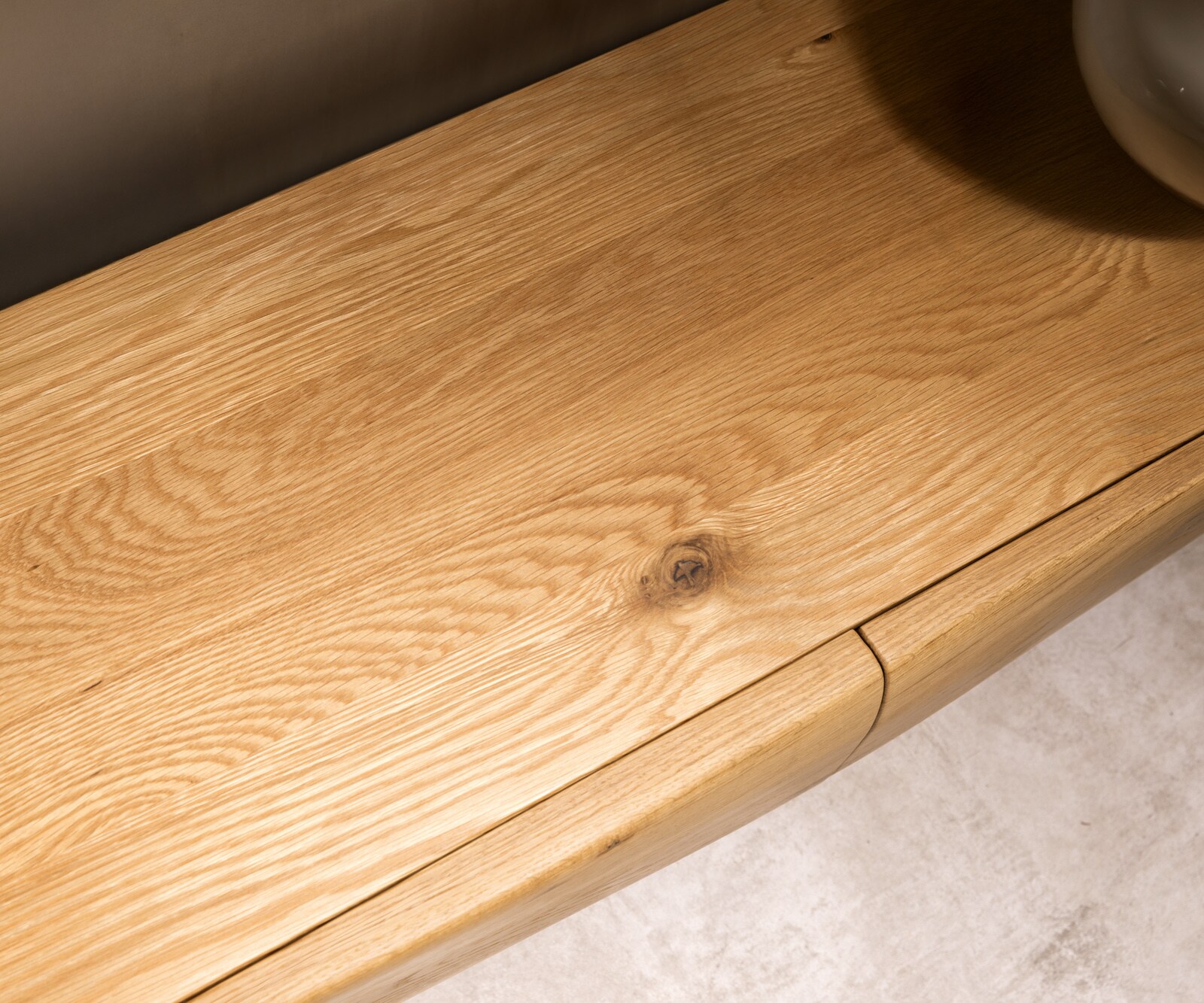 Tv-meubel New Live-Edge 200 cm eiken natuur 4 deuren hoekpoot metaal zwart 1