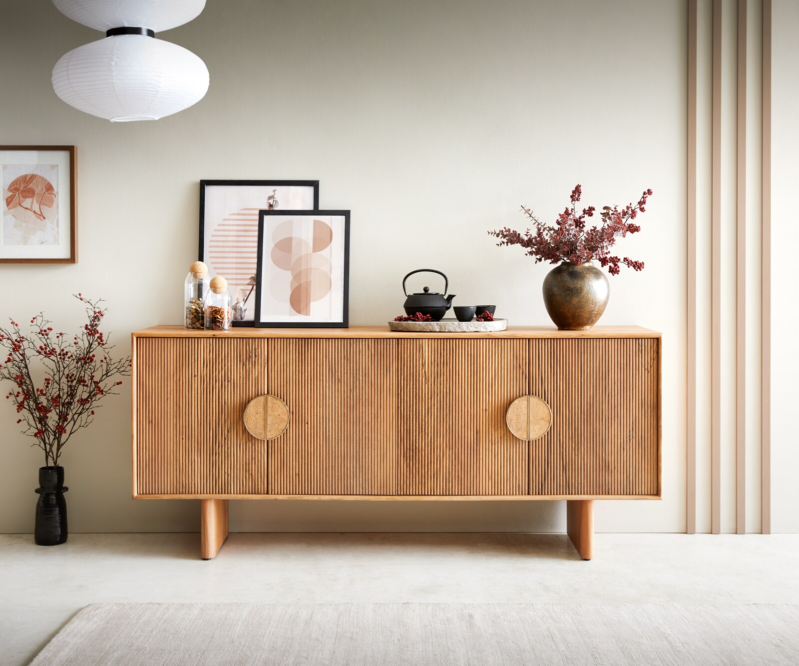 Dressoir Surimu 175 cm acacia lichtbruin 4 deuren 2 compartimenten kurkgreep houten poten 1