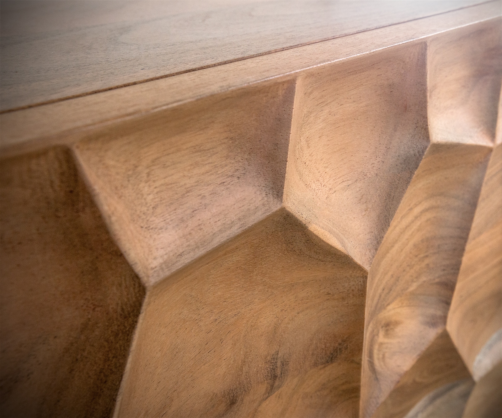 Tv-meubel Solu 220 cm acacia natuur 2 deuren 4 laden onderstel zwevend metaal zwart 3D front 6 Tv-meubel Solu 220 cm acacia natuur 2 deuren 4 laden onderstel zwevend metaal zwart 3D front 6