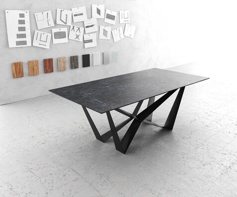Eettafel Edge 200x100cm Laminam® keramiek grijs middenpoot vlak staal zwart