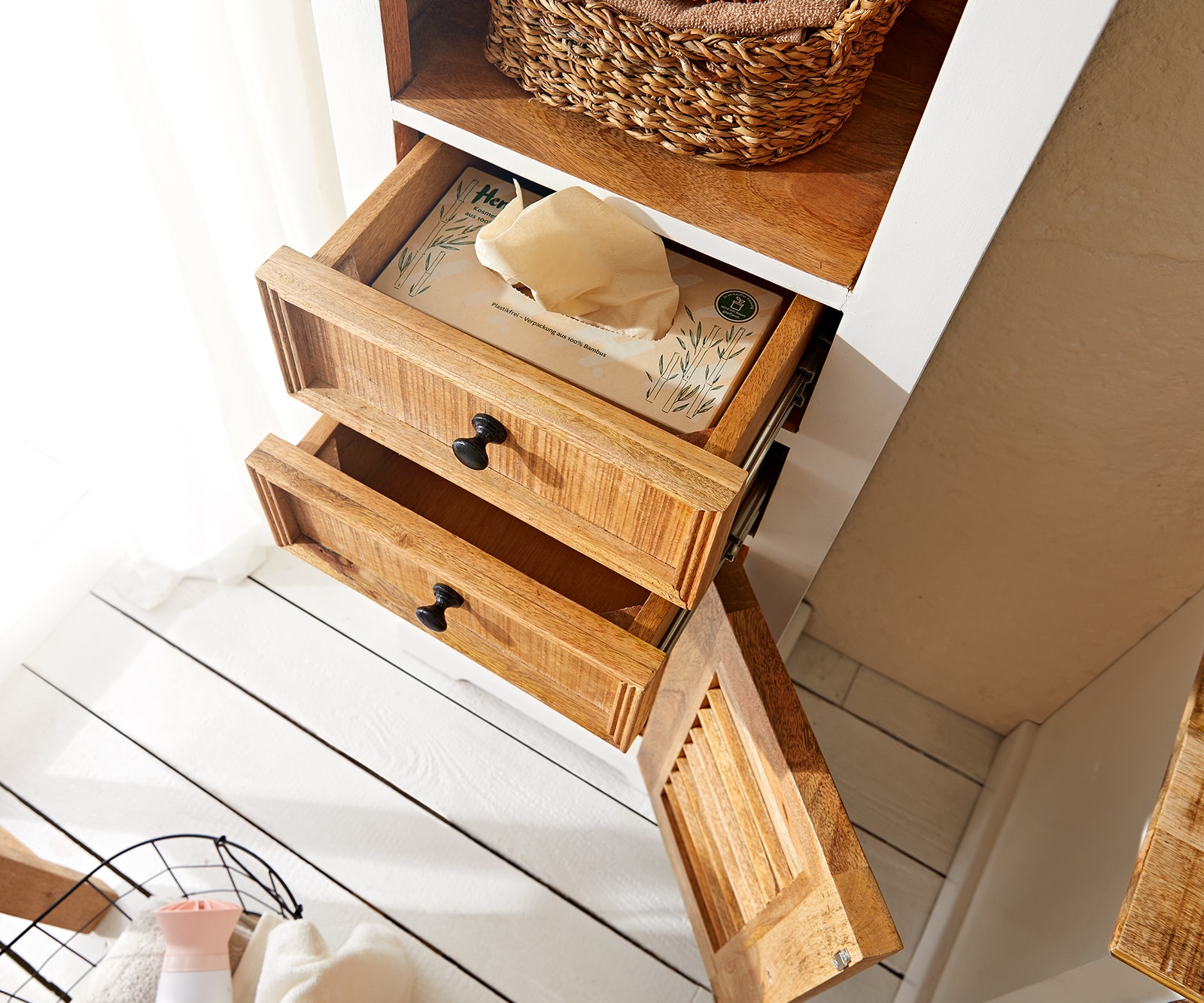 Hoge-badmeubelkast Casa 45x190 cm mango wit natuur  2 Hoge-badmeubelkast Casa 45x190 cm mango wit natuur  2