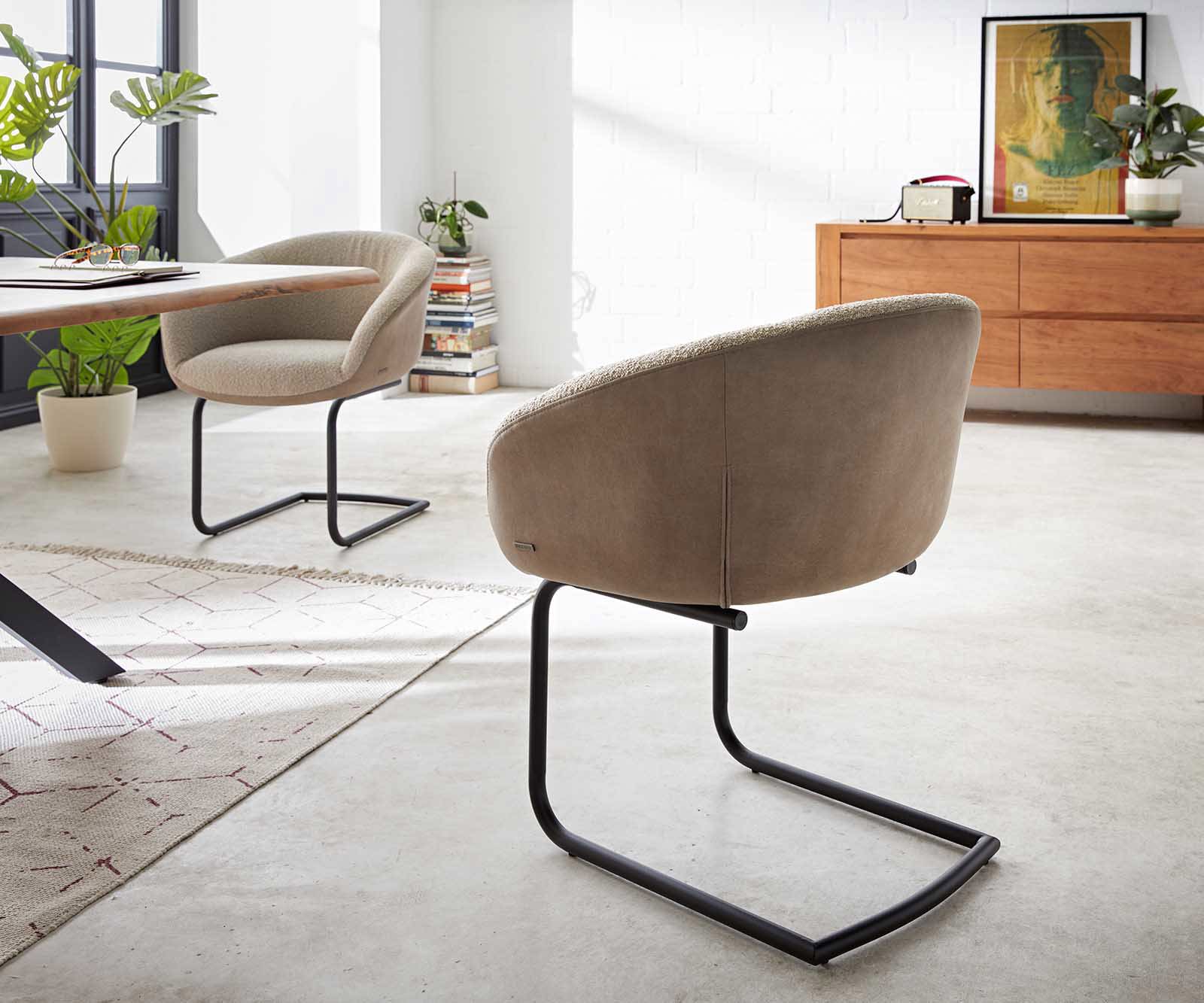 Sledemodel Vinka-Flex met armleuning materiaalmix mud sledemodel rond zwart pocketveer kern 4 Sledemodel Vinka-Flex met armleuning materiaalmix mud sledemodel rond zwart pocketveer kern 4