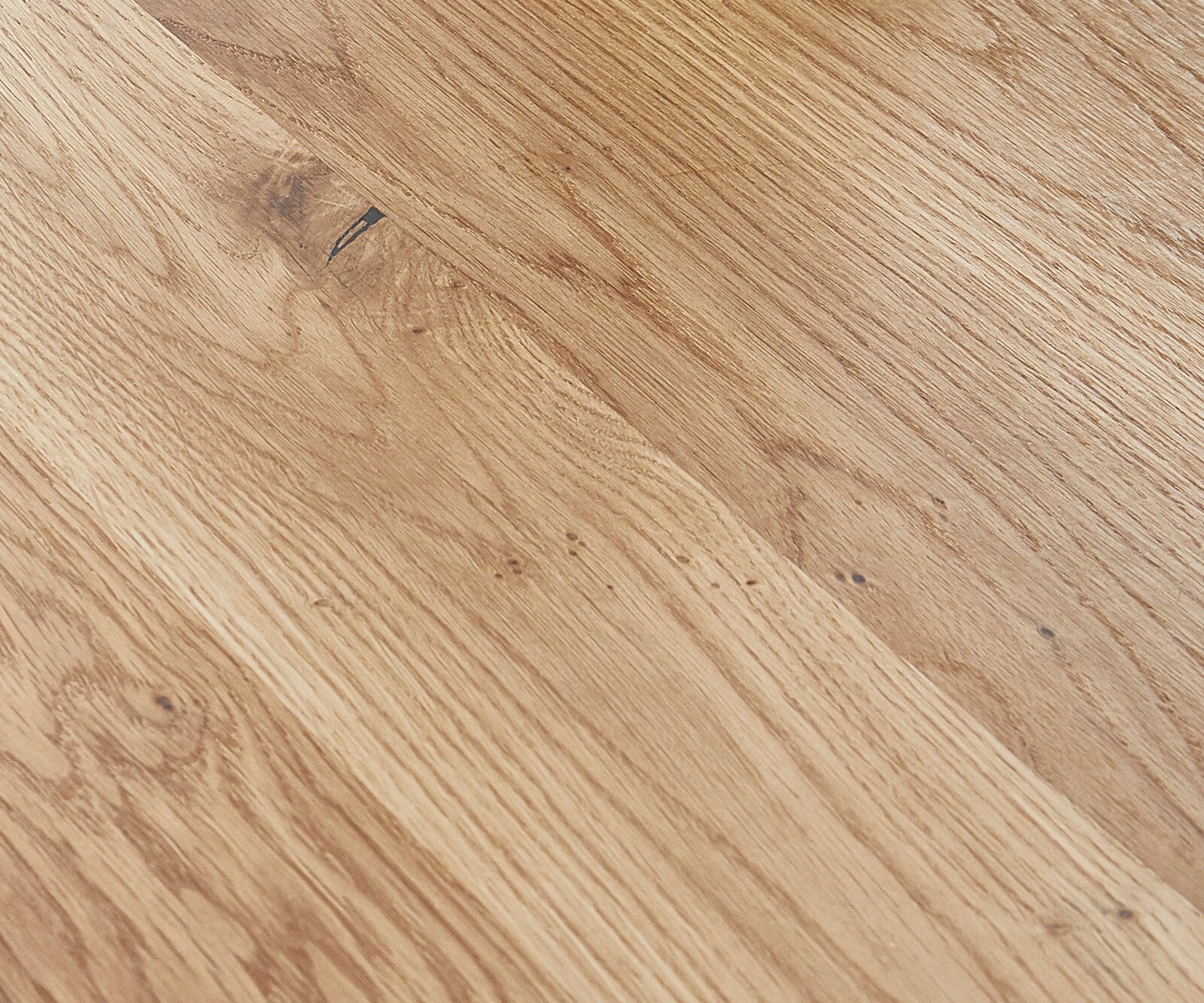 Eettafel Edge Boot 200x100x2,5-3 eiken natuur skid  zwart  Schweizer Kante 2