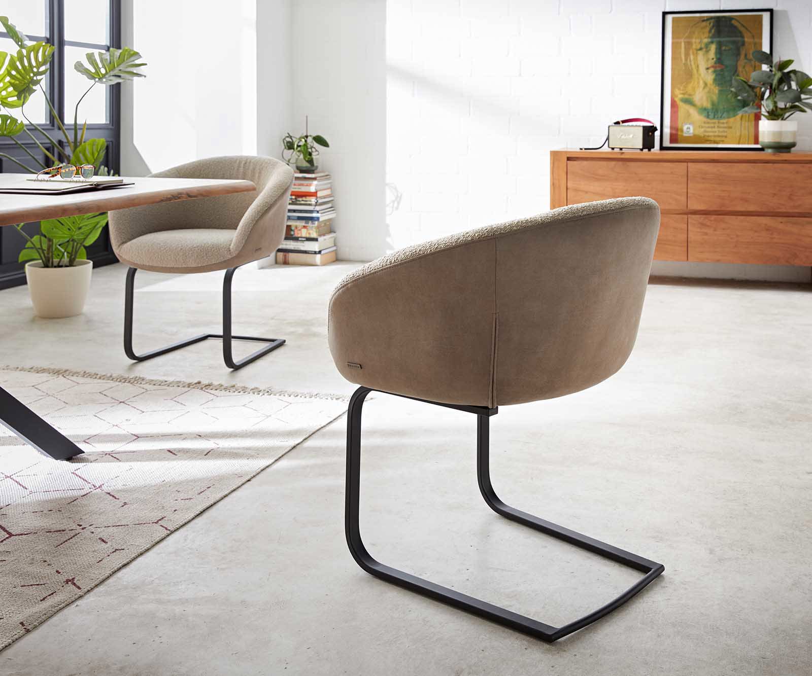 Sledemodel Vinka-Flex met armleuning materiaalmix mud sledemodel vlak zwart pocketveer kern 4 Sledemodel Vinka-Flex met armleuning materiaalmix mud sledemodel vlak zwart pocketveer kern 4