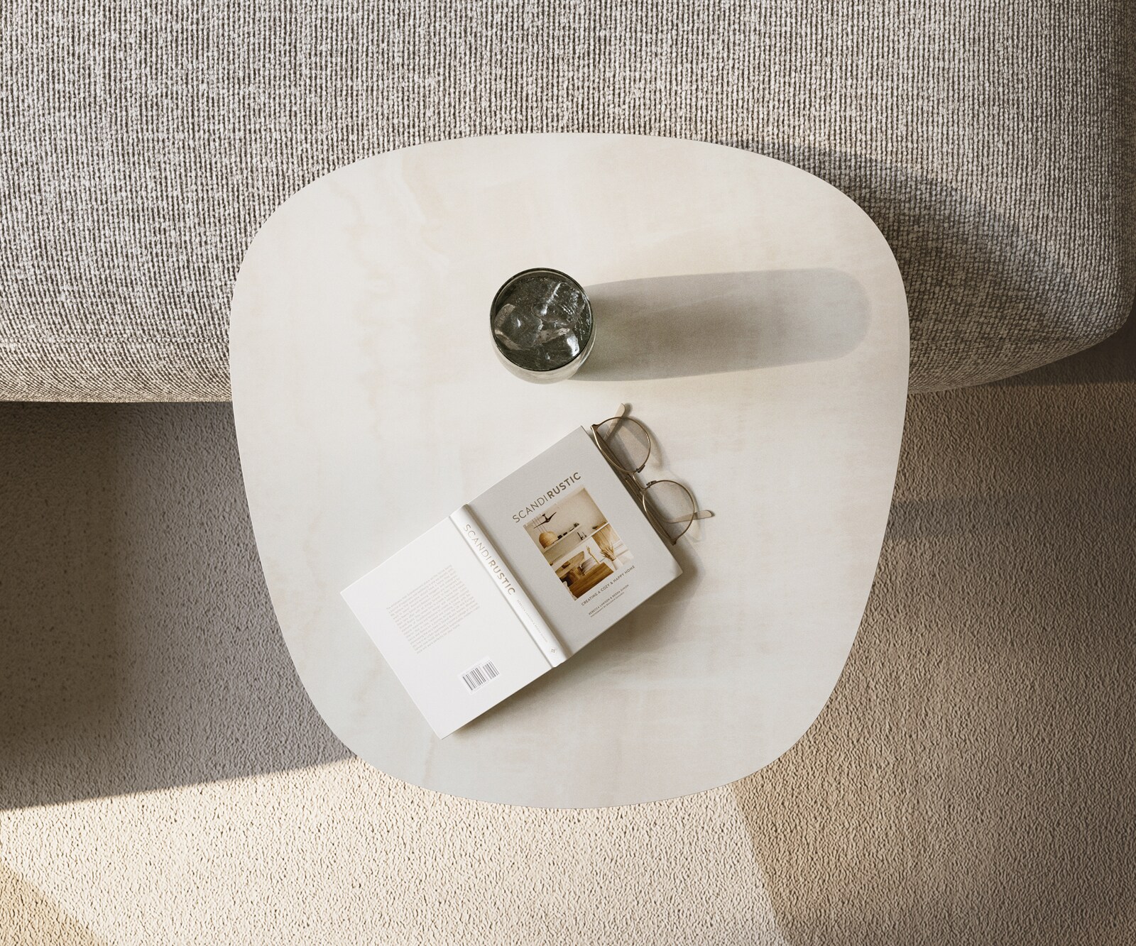 Bijzettafel Edge bootvormig 60x60 cm keramiek Onyx Champagne Eleny metaal effectafwerking titaan 4