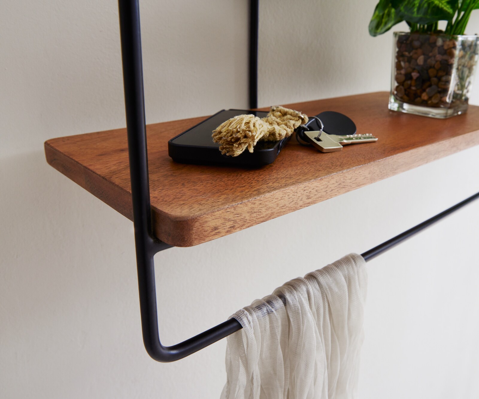 Spiegel Cadria 45x65 cm acacia natuur metaal zwart 3