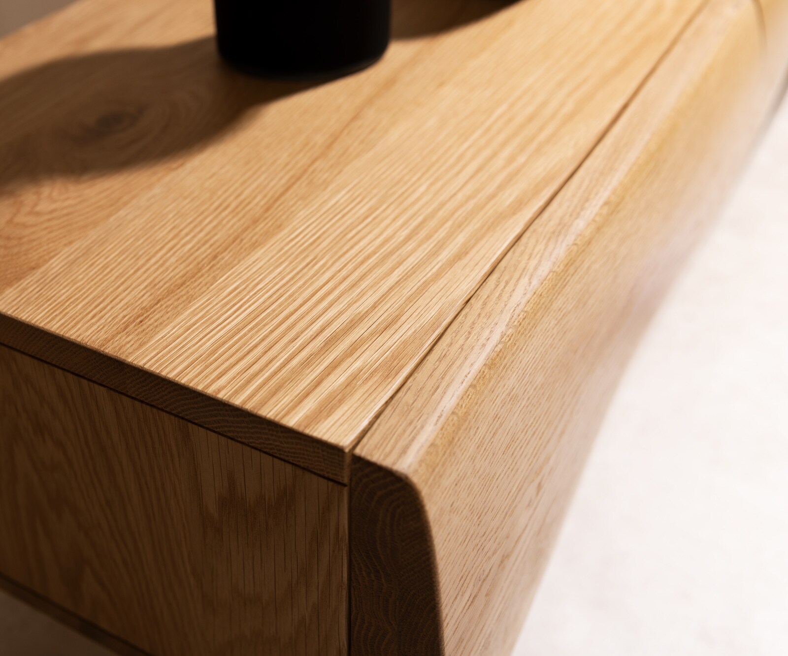Tv-meubel New Live-Edge 200 cm eiken natuur 4 deuren slede metaal zwart 8
