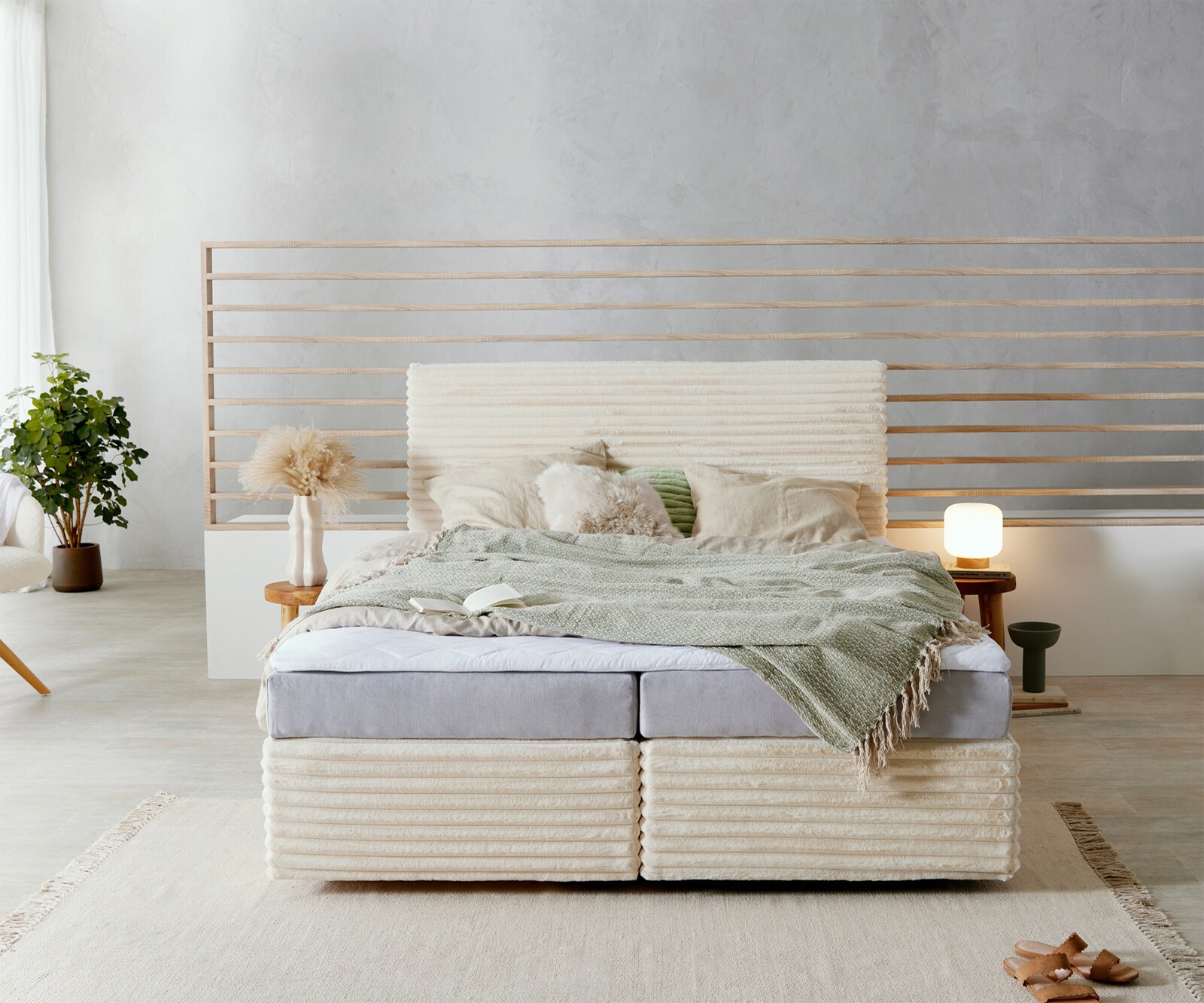 Boxspringbed Dream-Well pluche corduroy beige 160x200 cm Bonell matras PU topper 1 Boxspringbed Dream-Well pluche corduroy beige 160x200 cm Bonell matras PU topper 1