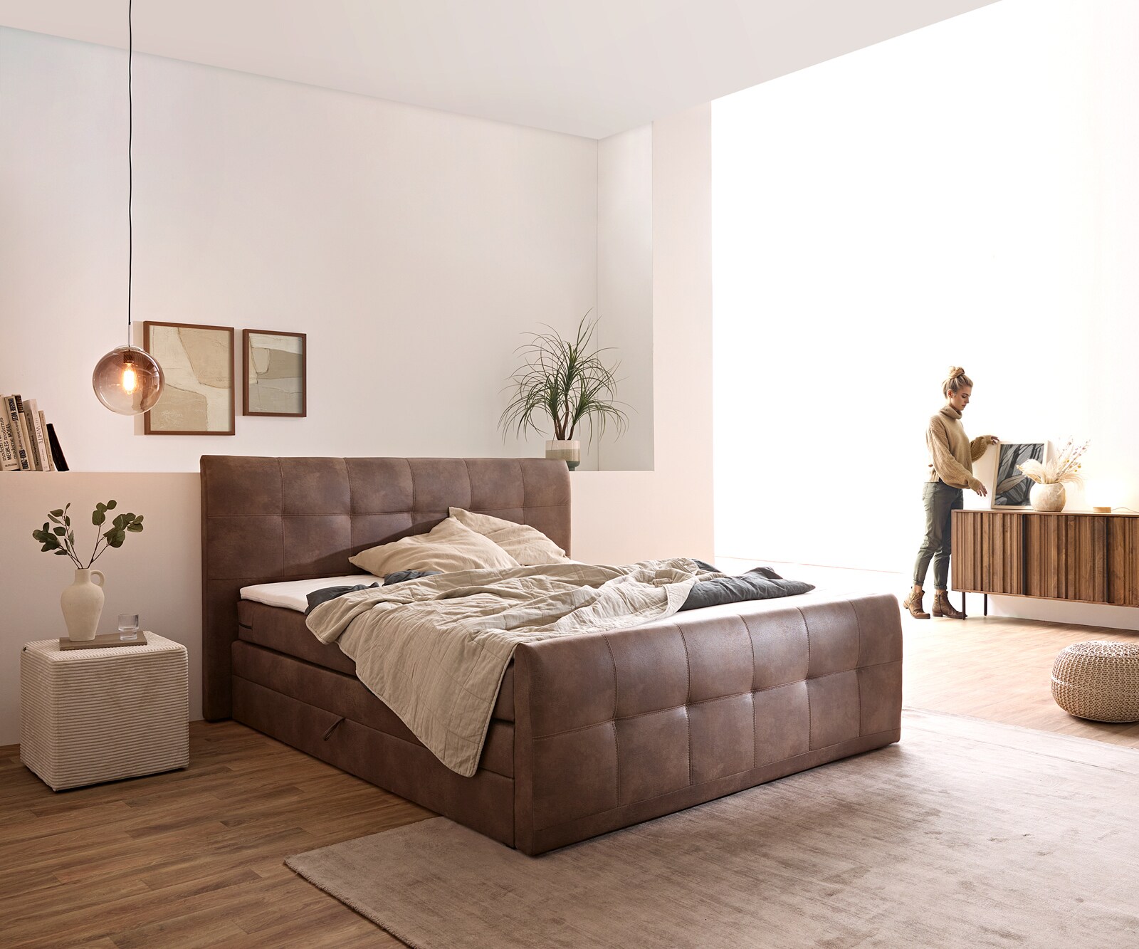 Boxspring-bed Amarillo 180x200 cm bruin met topper 1
