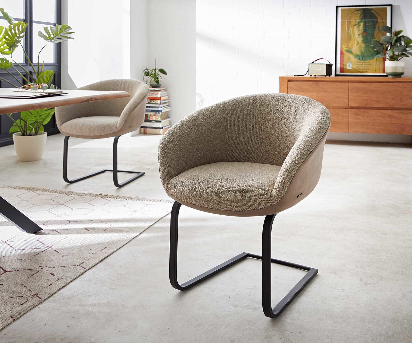 Sledemodel Vinka-Flex met armleuning materiaalmix mud sledemodel vlak zwart pocketveer kern Sledemodel Vinka-Flex met armleuning materiaalmix mud sledemodel vlak zwart pocketveer kern