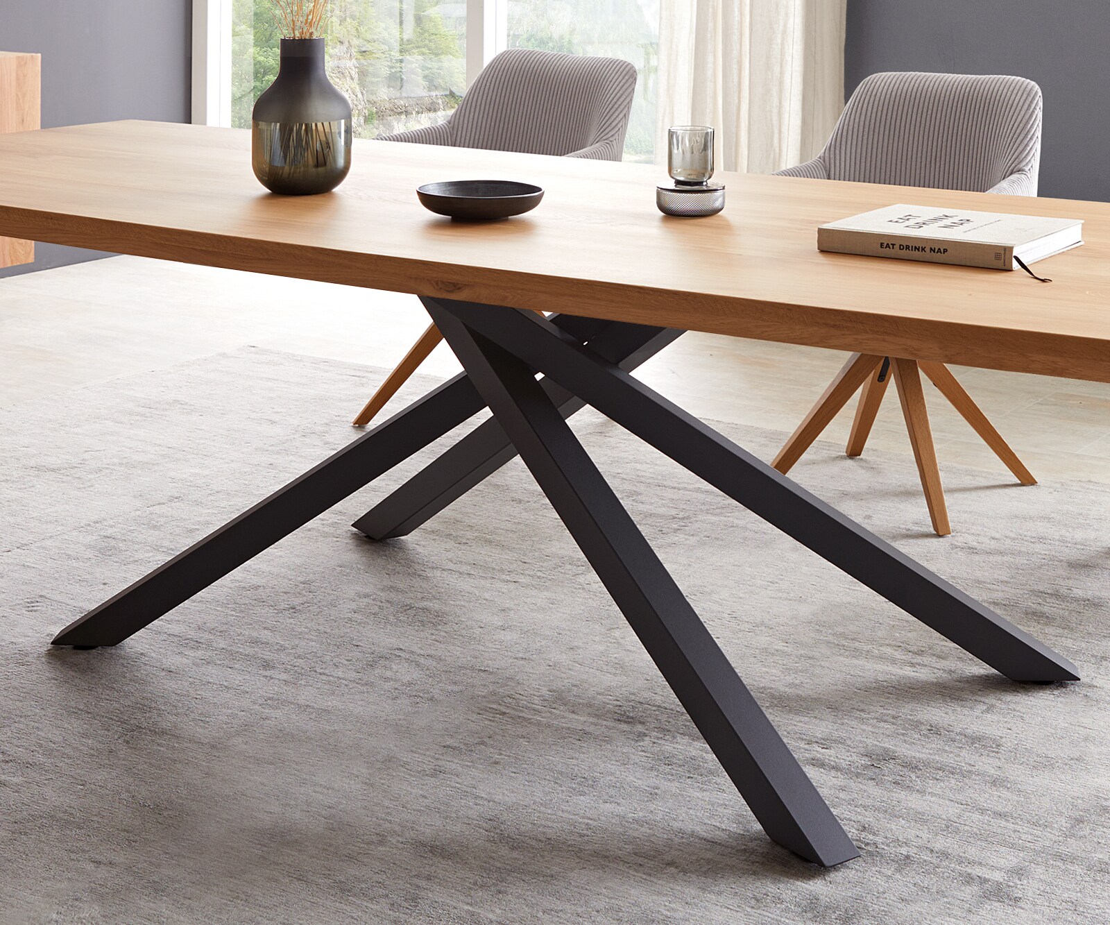 Eettafel Edge 300x100 eiken natuur kruisframe rechthoek zwart  Live-Edge 5