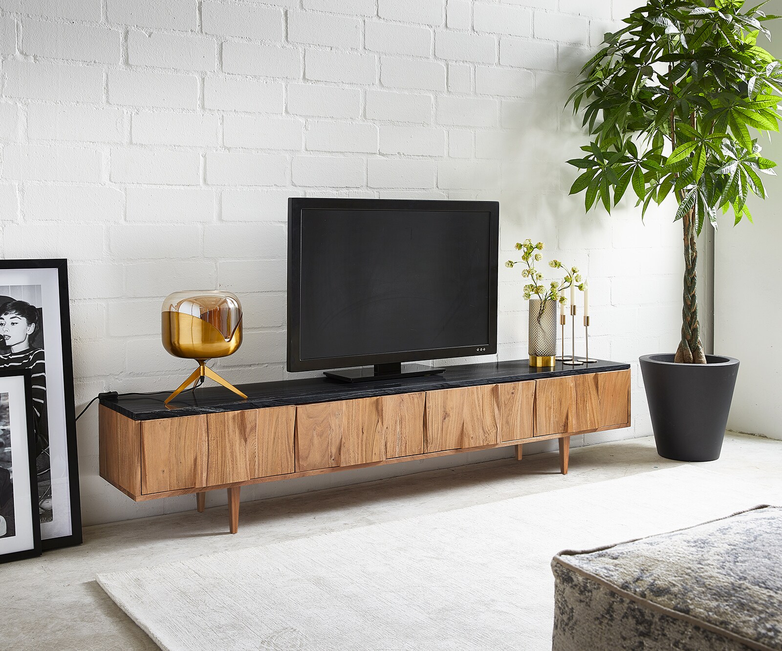 Tv-meubel Shia 200cm natuur acacia marmer zwart 4 deuren 1
