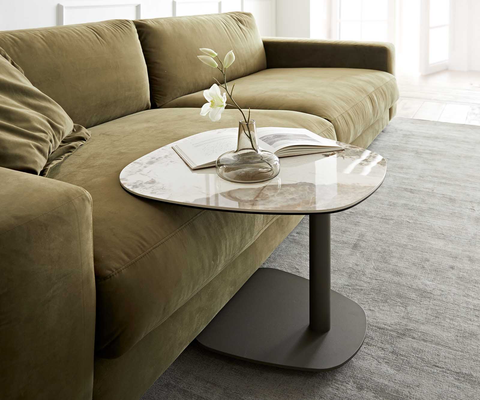 Salontafel Elenya 60x60 cm keramiek Minas Melange wit-beige frame effectafwerking titanium