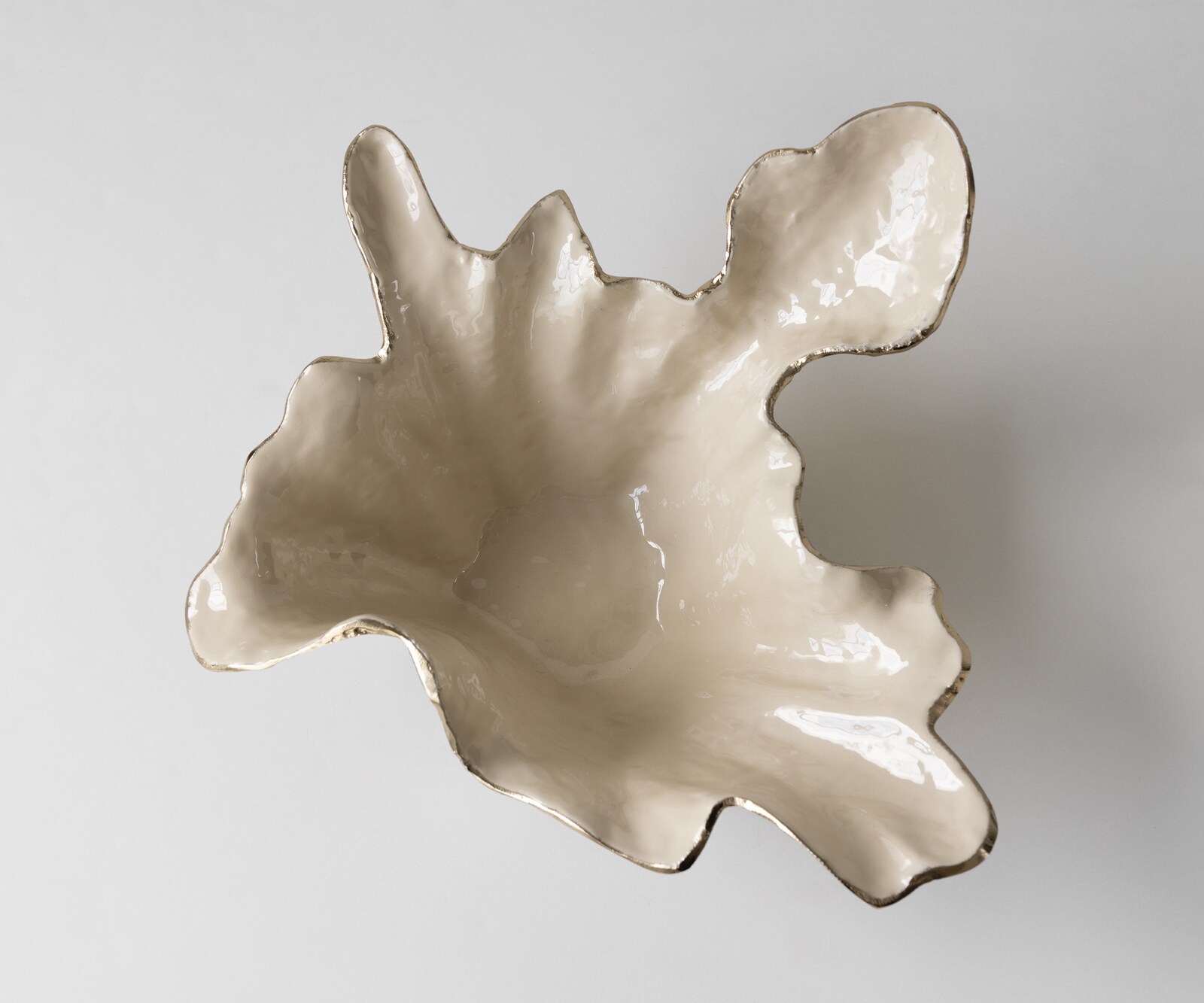 Schaal Liora B52 x D51 x H21 cm Aluminium Champagner Ivory Handgemaakt 2
