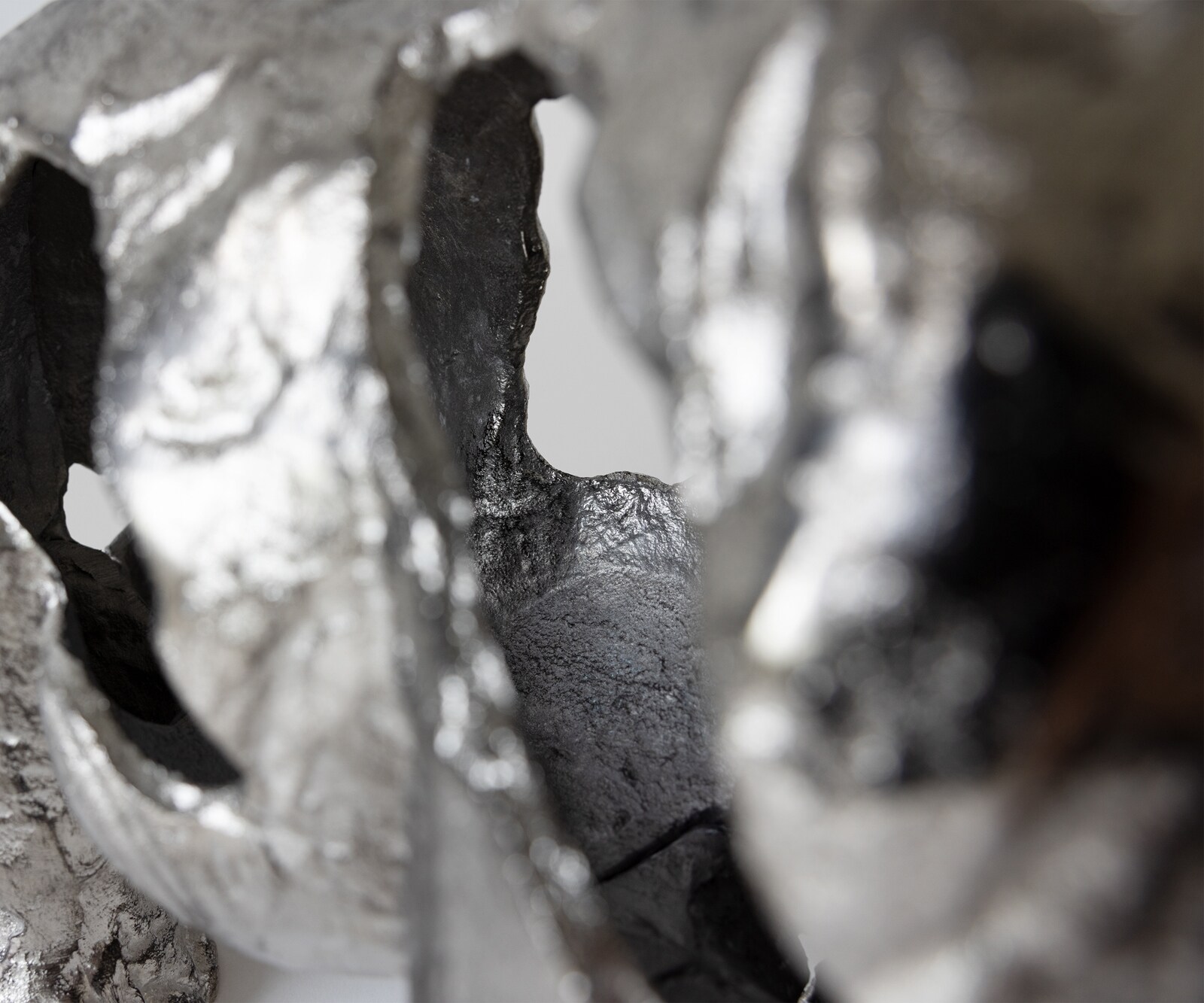 Beeldje Rinoro B53 x D19 x H30 cm Aluminium Platin Handgemaakt 5