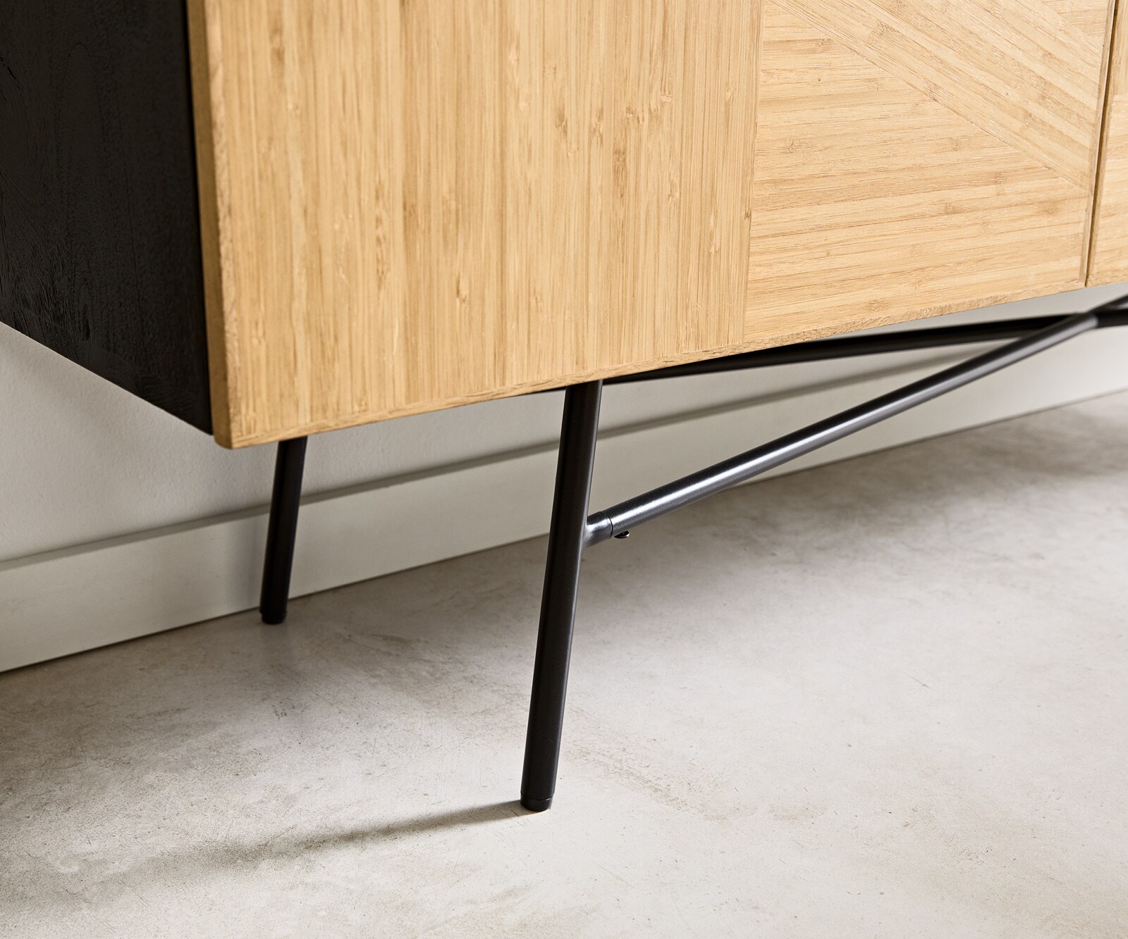 Dressoir Mikkusu 175 Bamboe Natuurlijk Mango Zwart 2 deuren 2 compartimenten Metaal Zwart 5