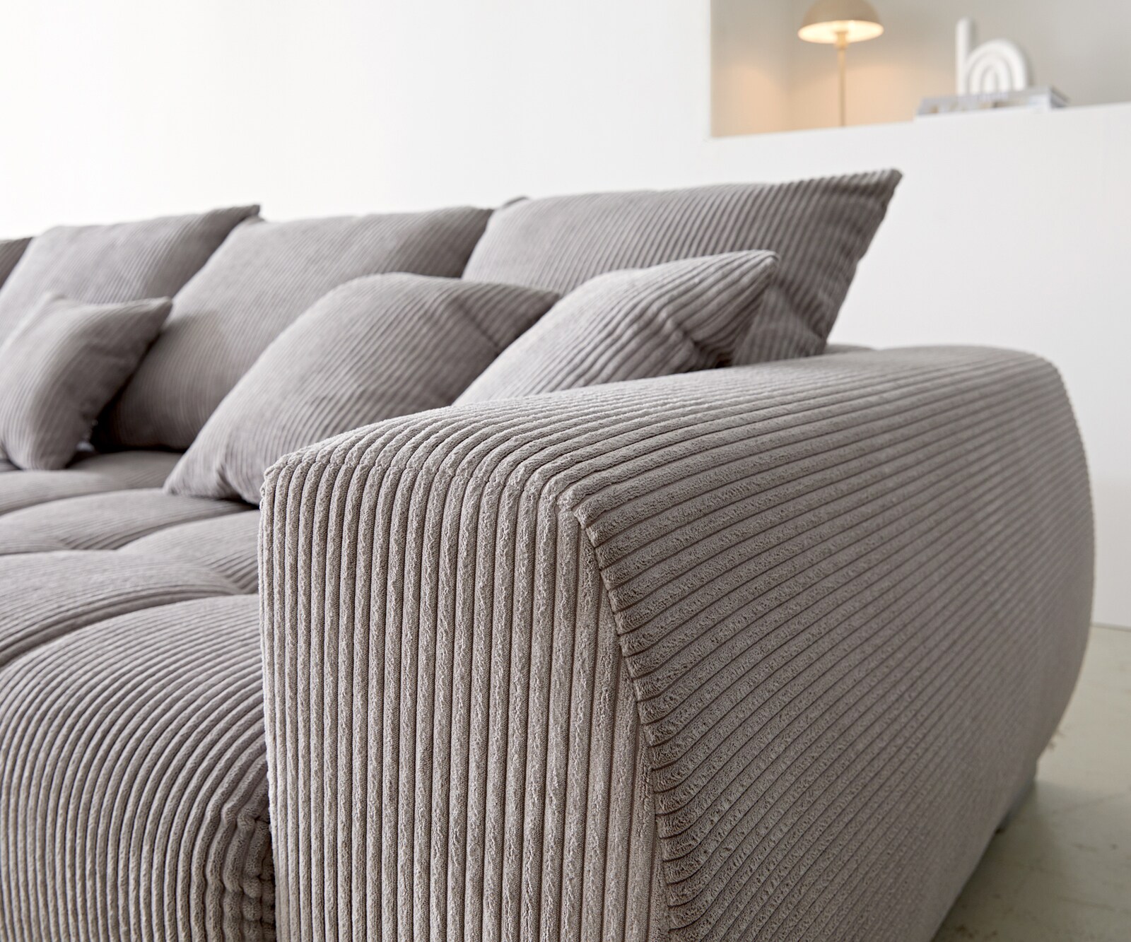 Bank Josea Cord zilvergrijs 300x220 cm voetenbank links hoekbank 6