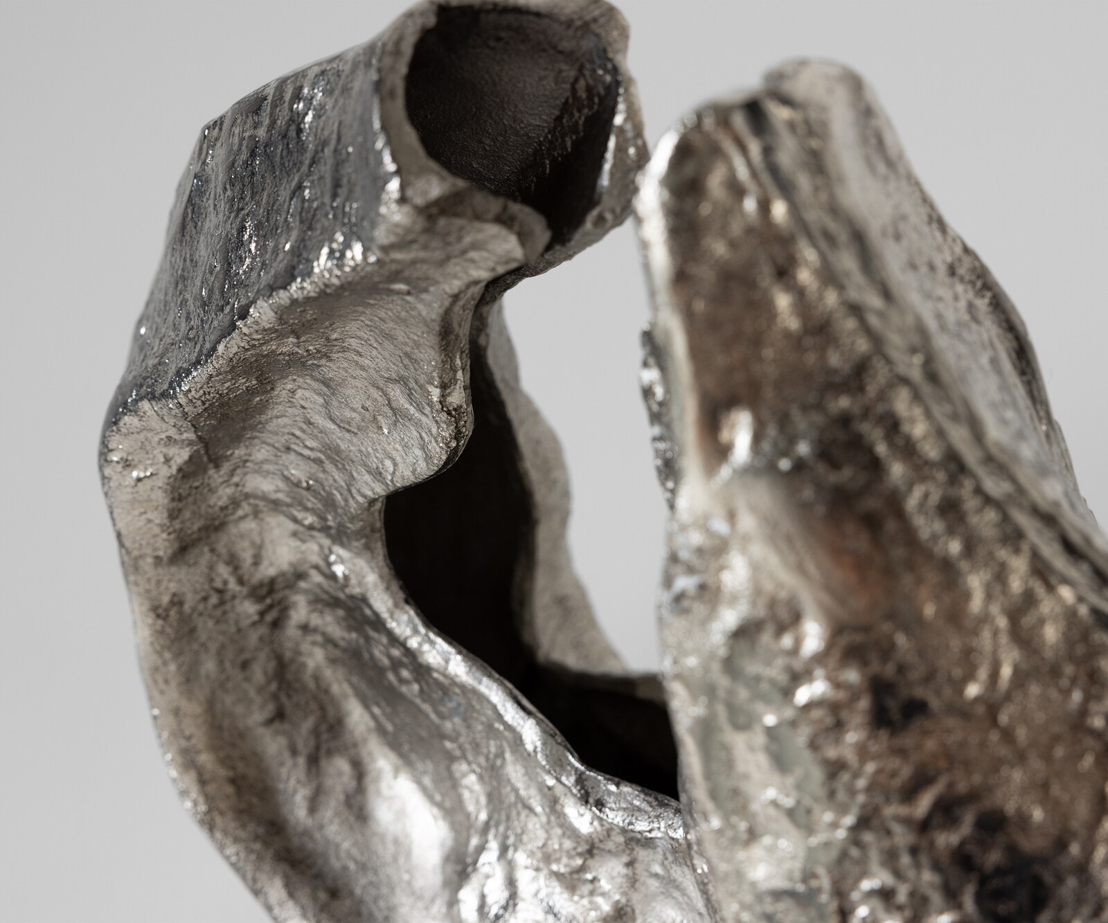 Sculptuur Nexora B40 x D17 x H42 cm Aluminium Platin Handgemaakt 4
