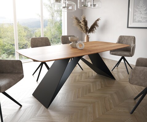 Eettafel Edge Boot 200x100 acacia natuur V-frame staal  zwart  Schweizer Kante