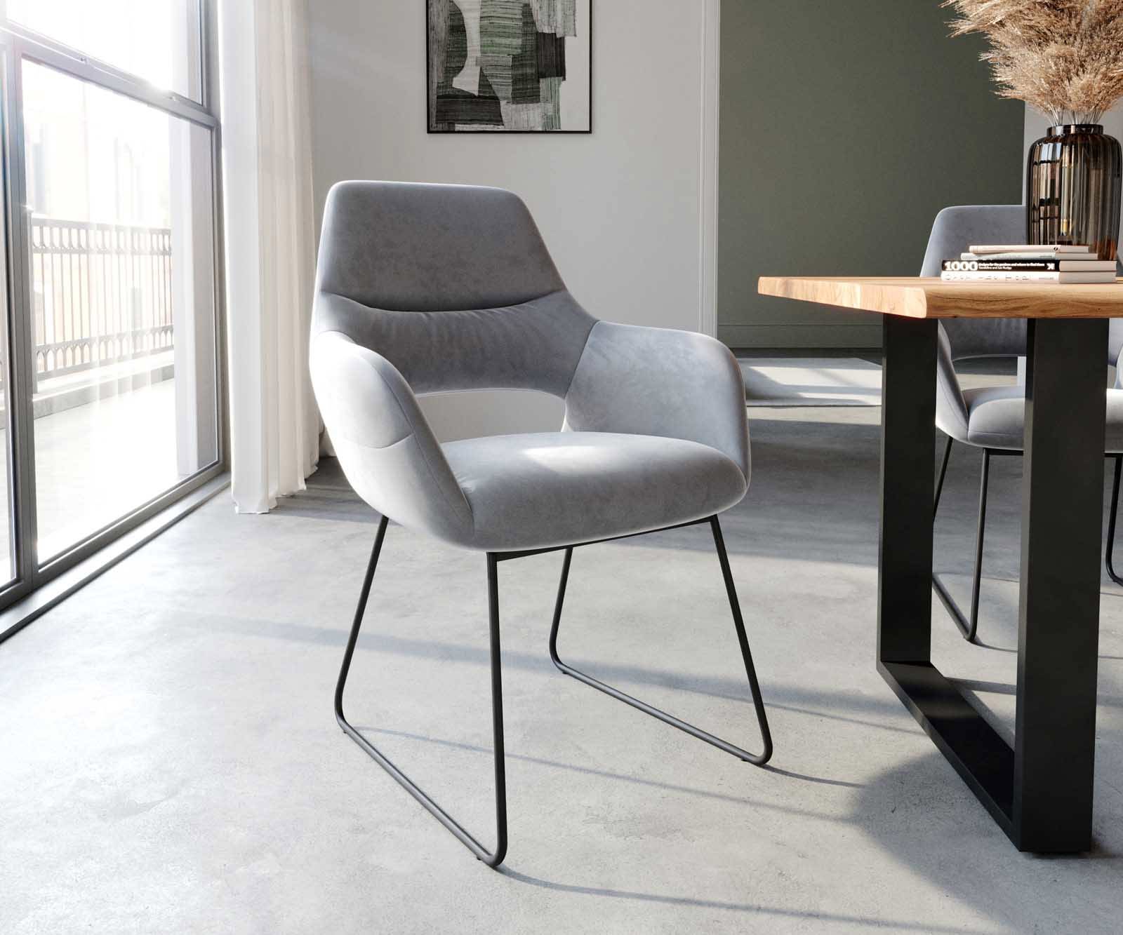 Eetkamerstoel Yago-Flex met armleuning fluweel grijs slipframe zwart pocketveer kern