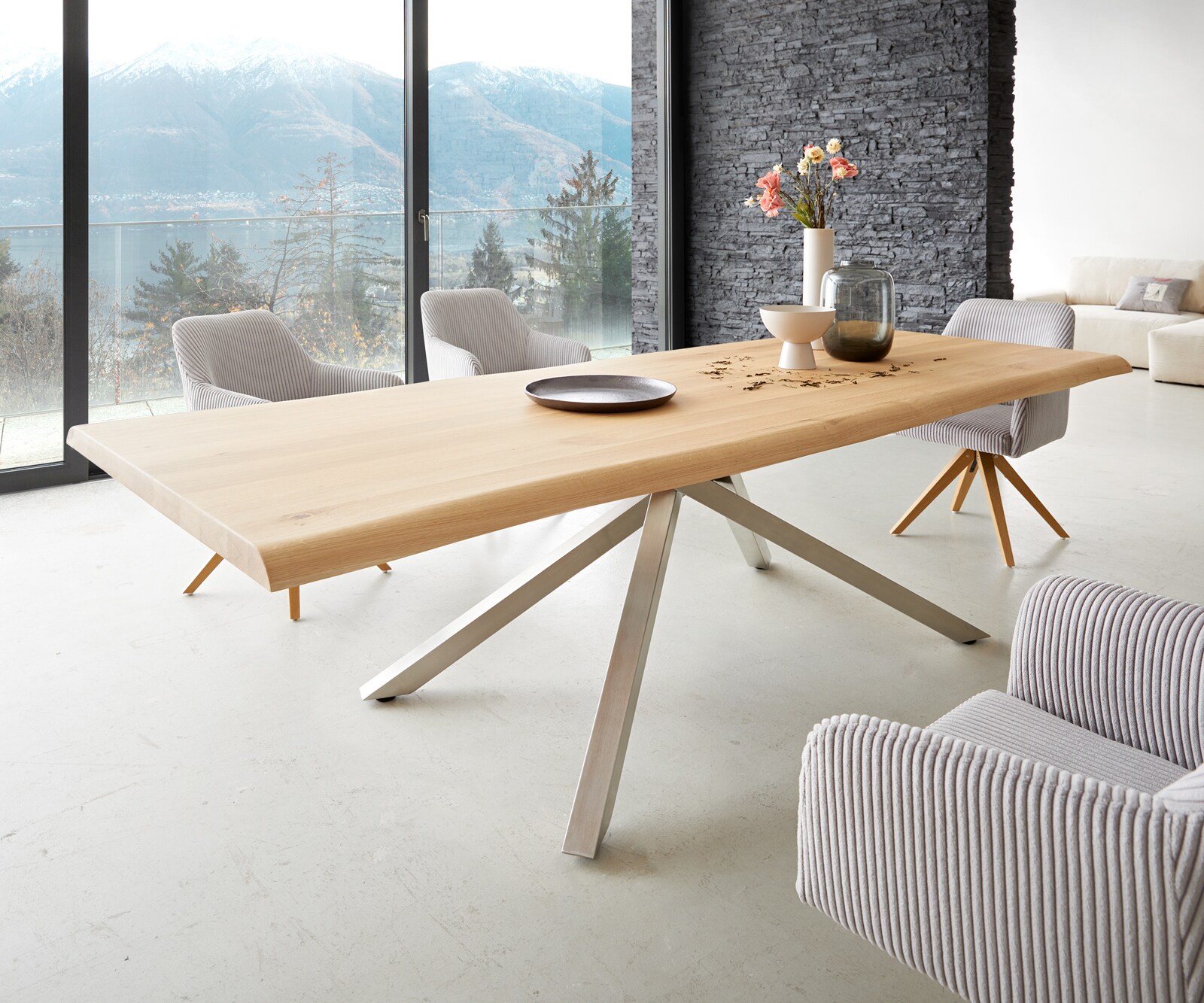 Eettafel Edge 260x100 eiken natuur kruisframe rechthoek roestvrij staal  Live-Edge 1