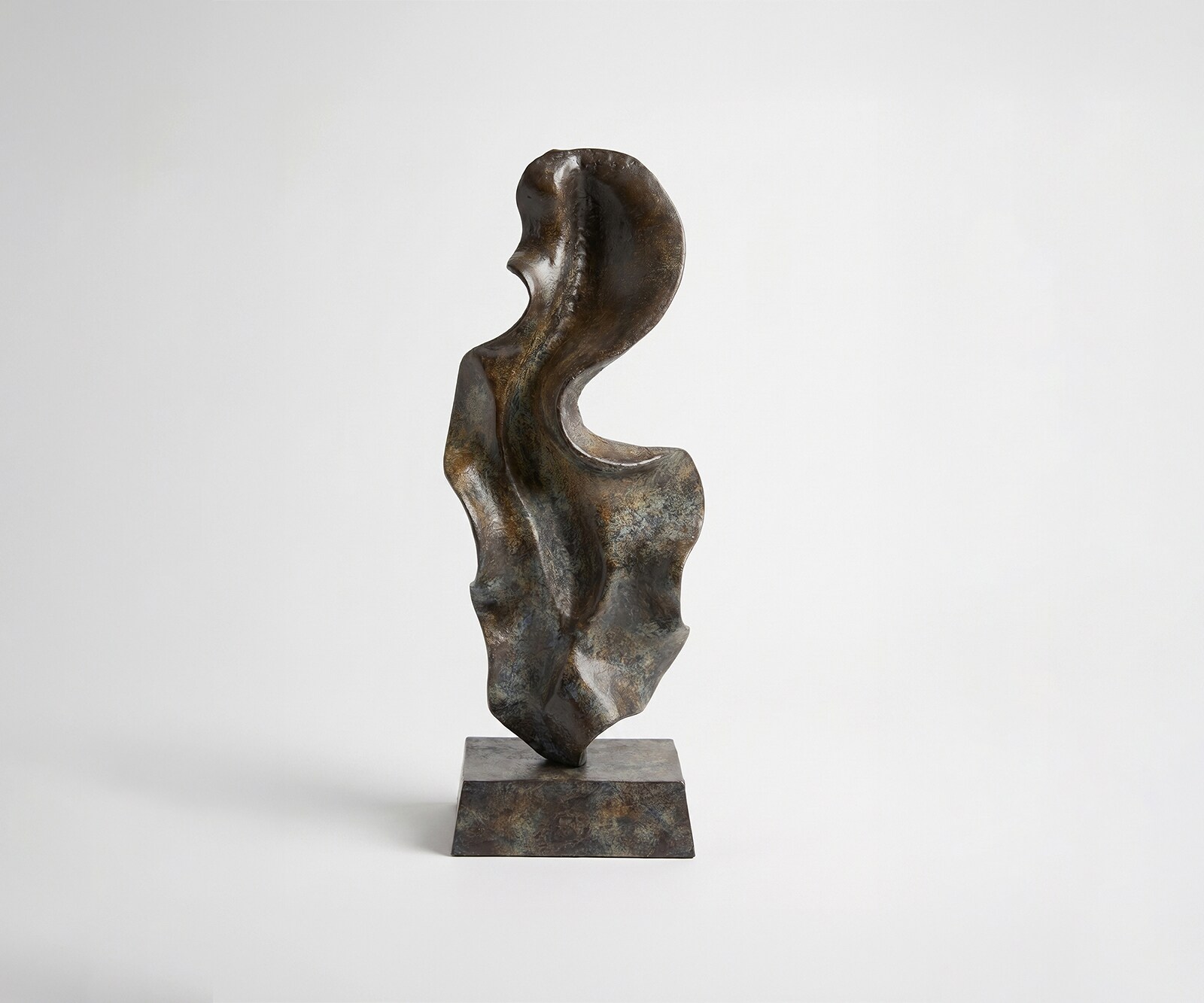 Sculptuur Arvena B26 x D14 x H70 cm Aluminium Umbra Antica Handgemaakt