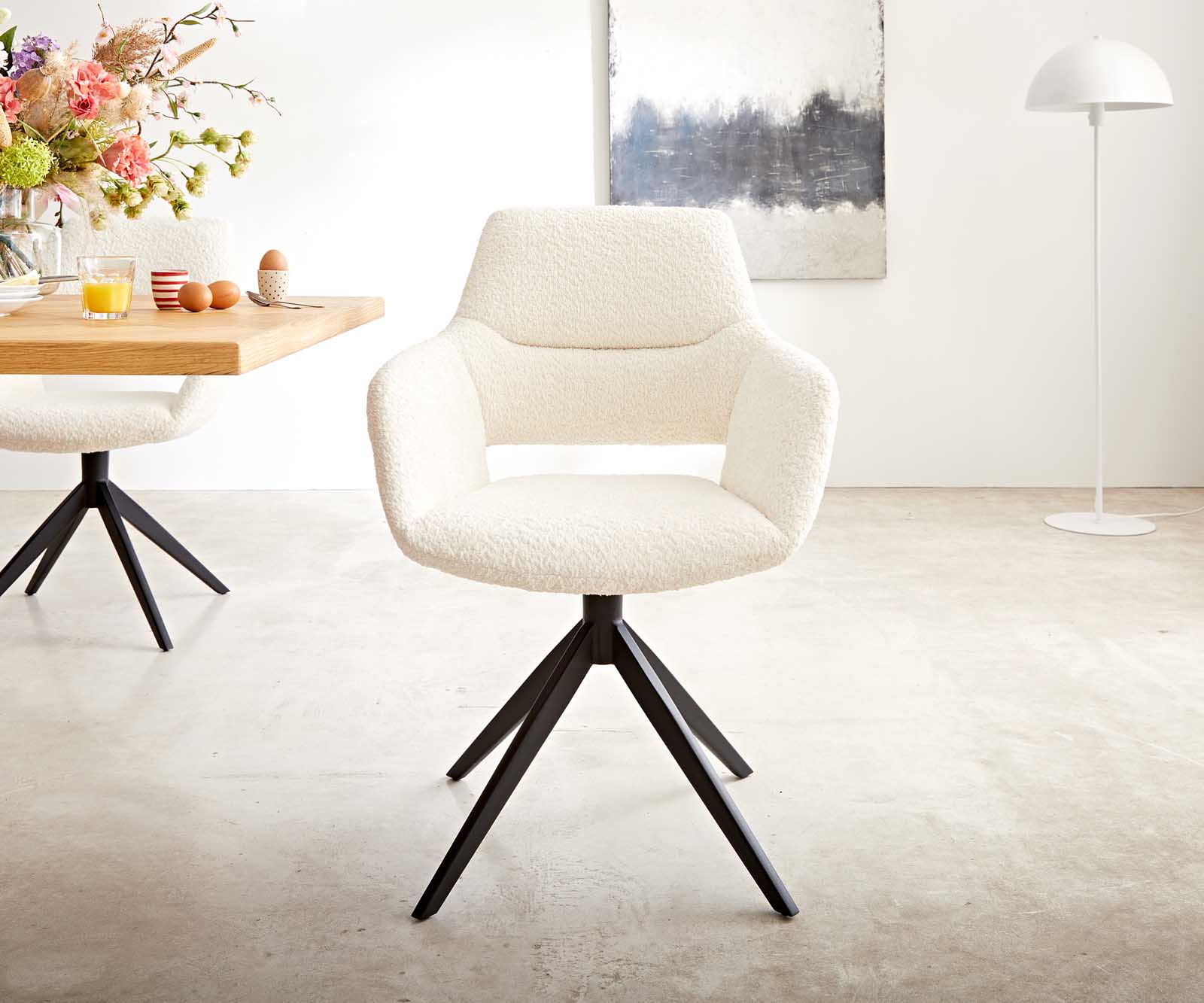 Draaistoel Yago-Flex met armleuning bouclé wit kruisframe breed zwart 360° draaibaar pocketveer kern 1 Draaistoel Yago-Flex met armleuning bouclé wit kruisframe breed zwart 360° draaibaar pocketveer kern 1
