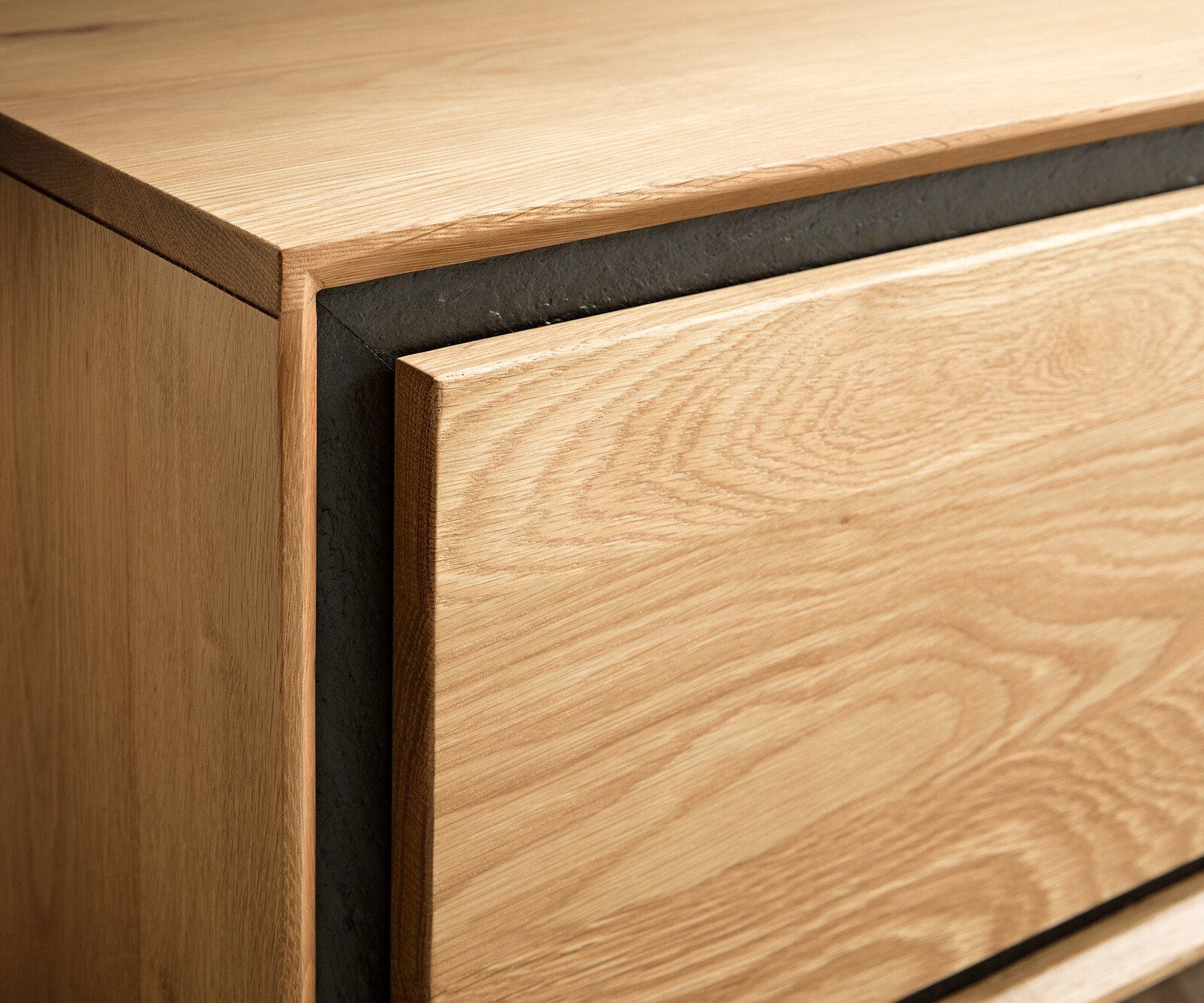 TV-meubel Stonegrace 200 cm eiken natuur 4 deuren poot ovaal RVS geborsteld 4