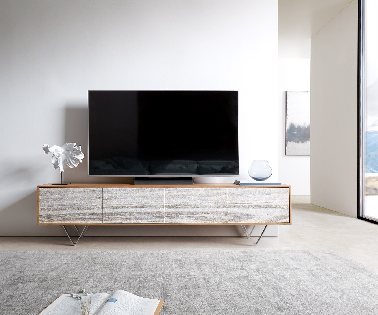 Tv-meubel Kleo 200 cm acacia natuur 4 deuren V-poot RVS 1