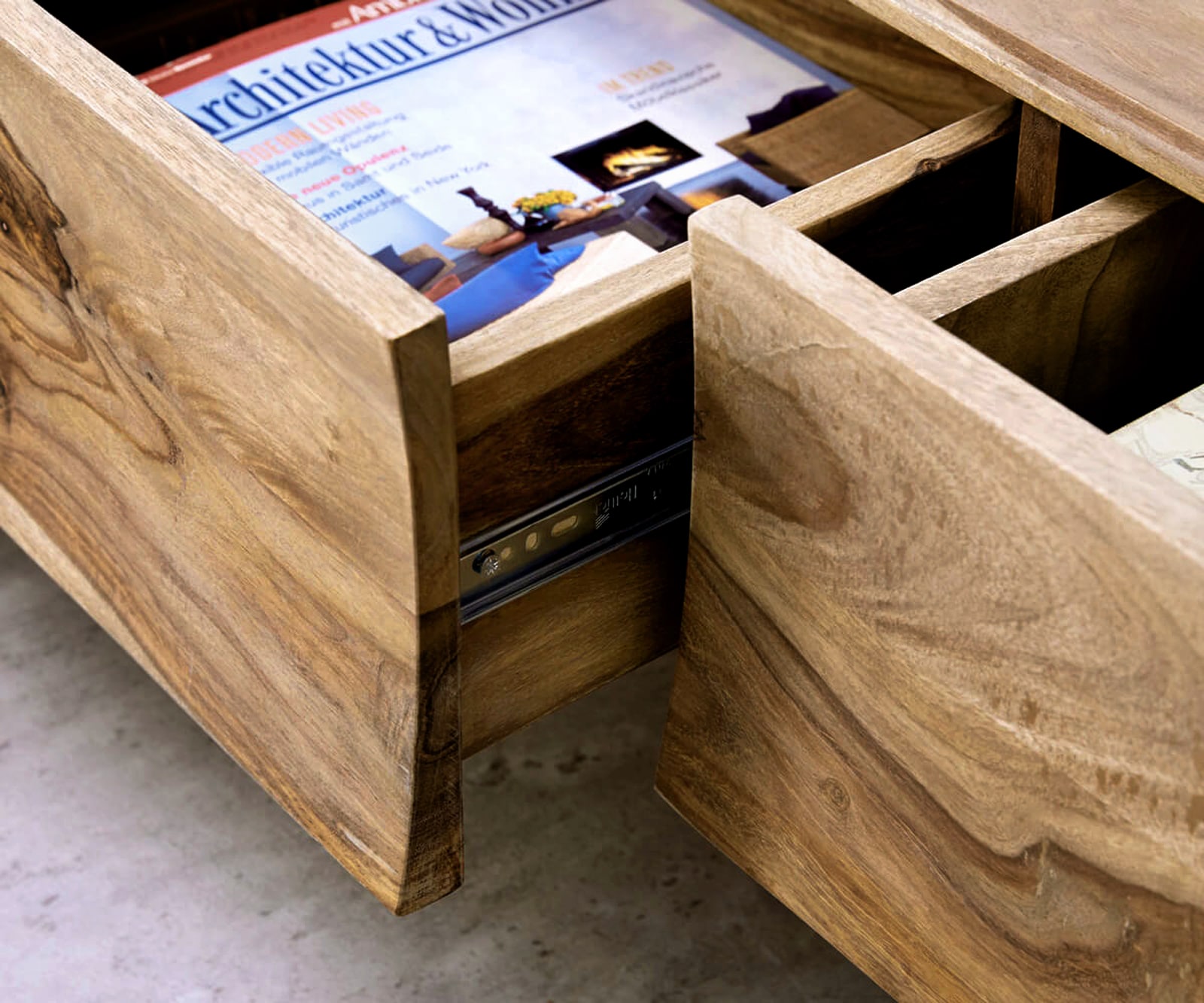 Tv-meubel Wyatt 220 cm sheesham natuur 4 laden V-poot roestvrij staal 2