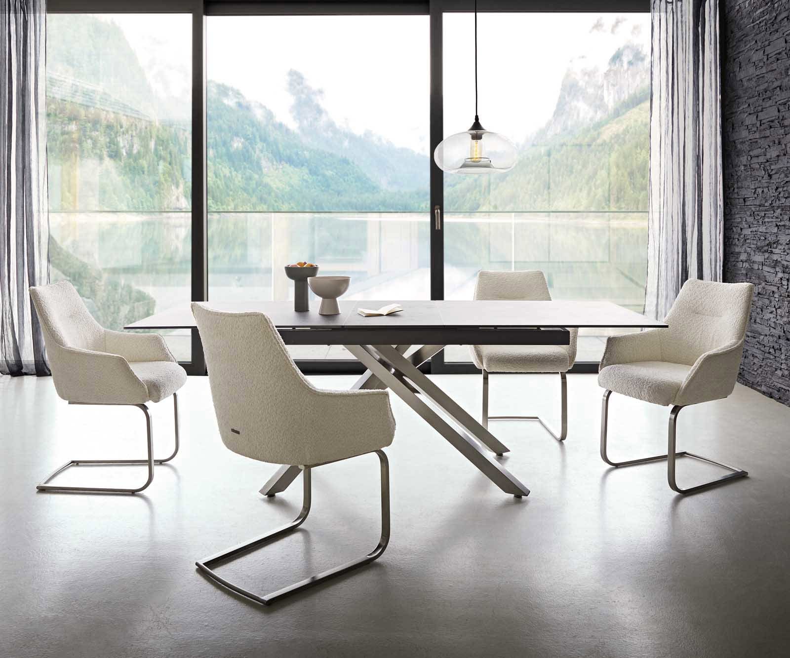 Sledemodel Alja-Flex met armleuning bouclé wit sledemodel vlak roestvrij staal pocketveer kern 3 Sledemodel Alja-Flex met armleuning bouclé wit sledemodel vlak roestvrij staal pocketveer kern 3