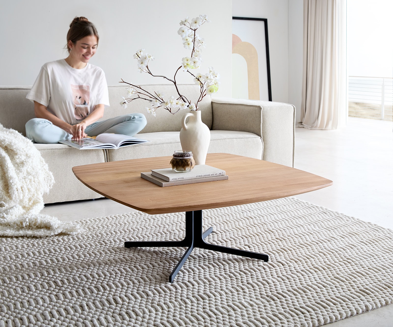 Salontafel Talita 90x90 cm iep natuur metaal effect afwerking titanium