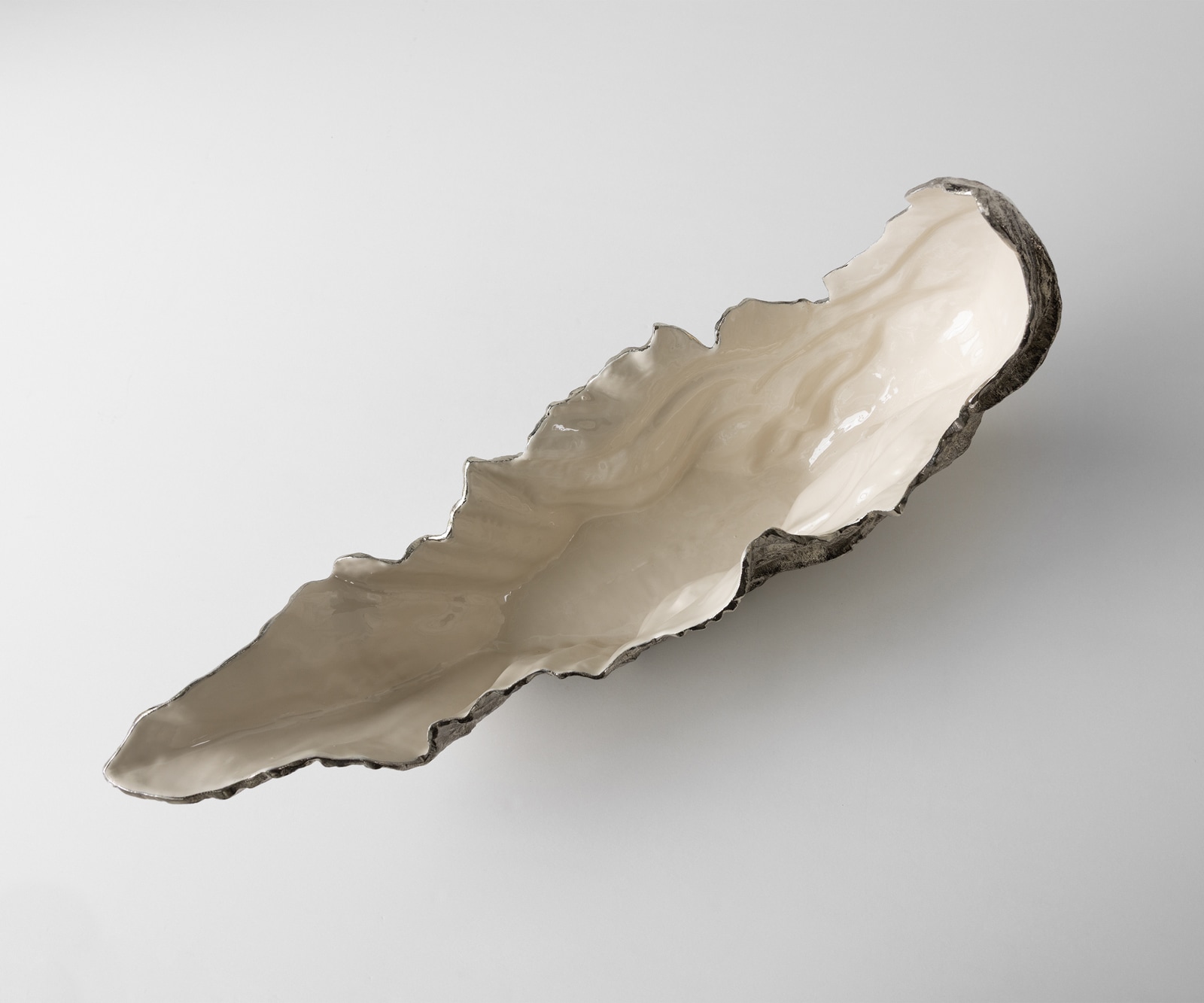 Schaal Maris B78 x D24 x H38 cm Aluminium Platin Opal Handgemaakt 3