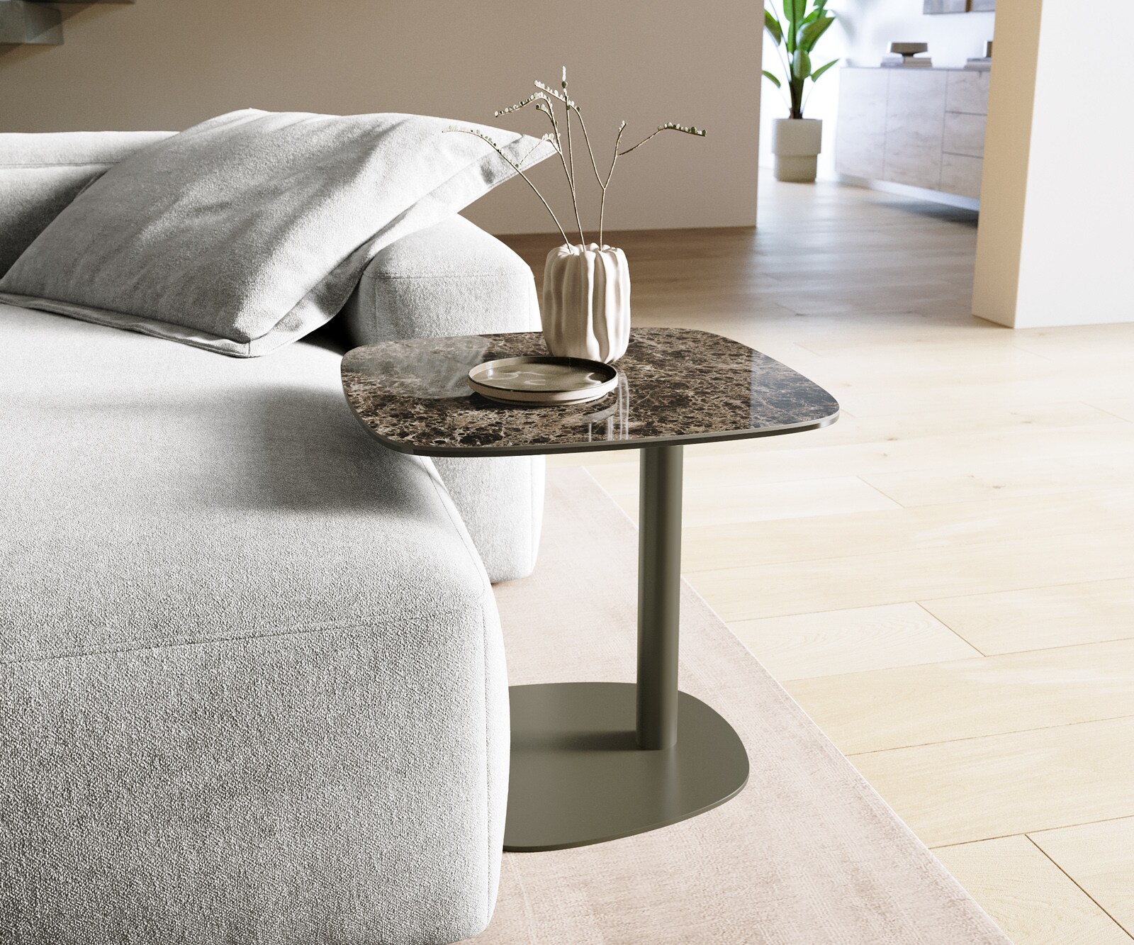 Bijzettafel Edge bootvorm 50x50 cm keramiek Emperador Extra Lucidato donkerbruin Eleny metaal effectafwerking titanium 1