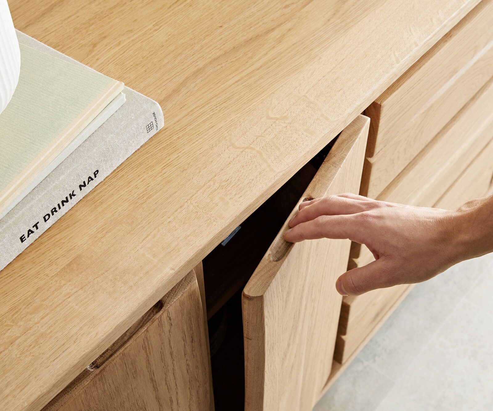 Dressoir Live-Edge 170 cm natuur eiken 3 laden 4 deuren 6