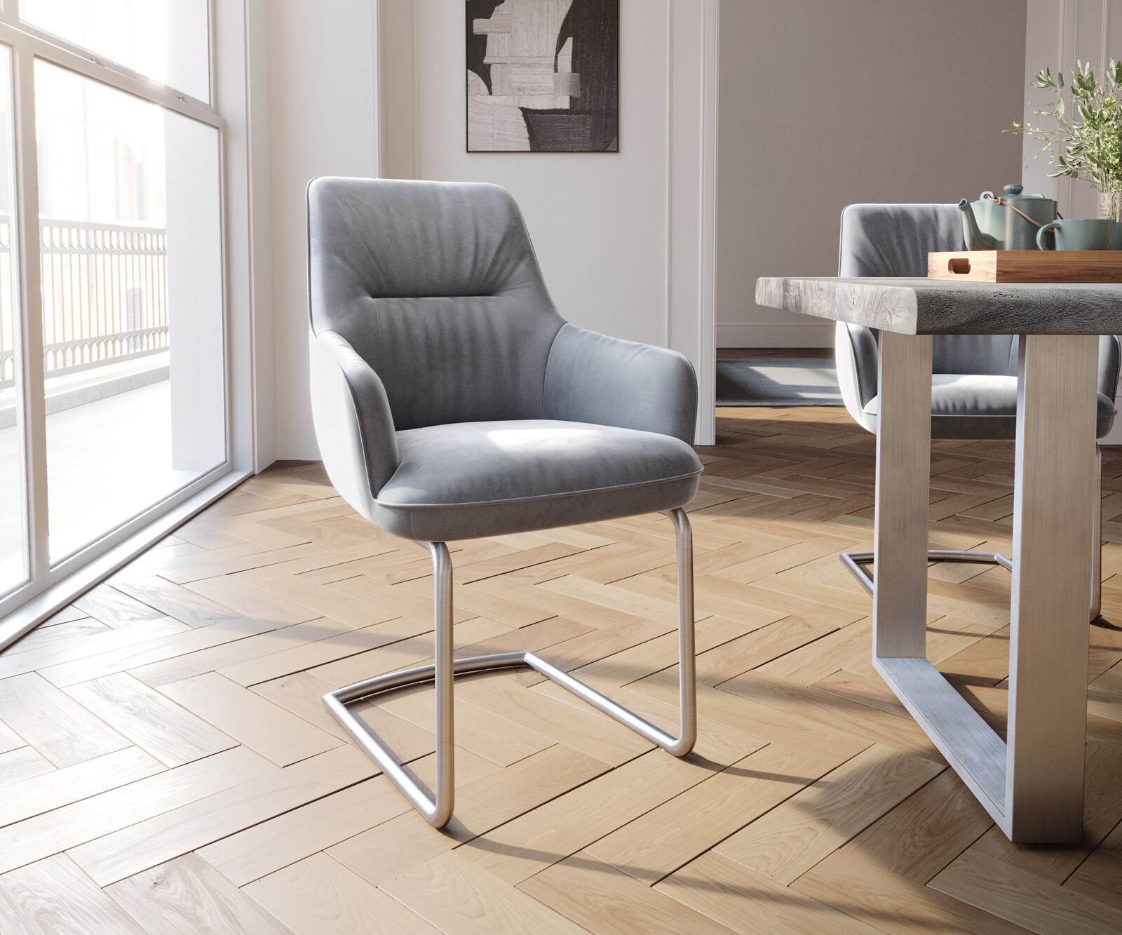 Sledemodel Zelia-Flex met armleuning fluweel grijs sledemodel rond roestvrij staal pocketveer kern