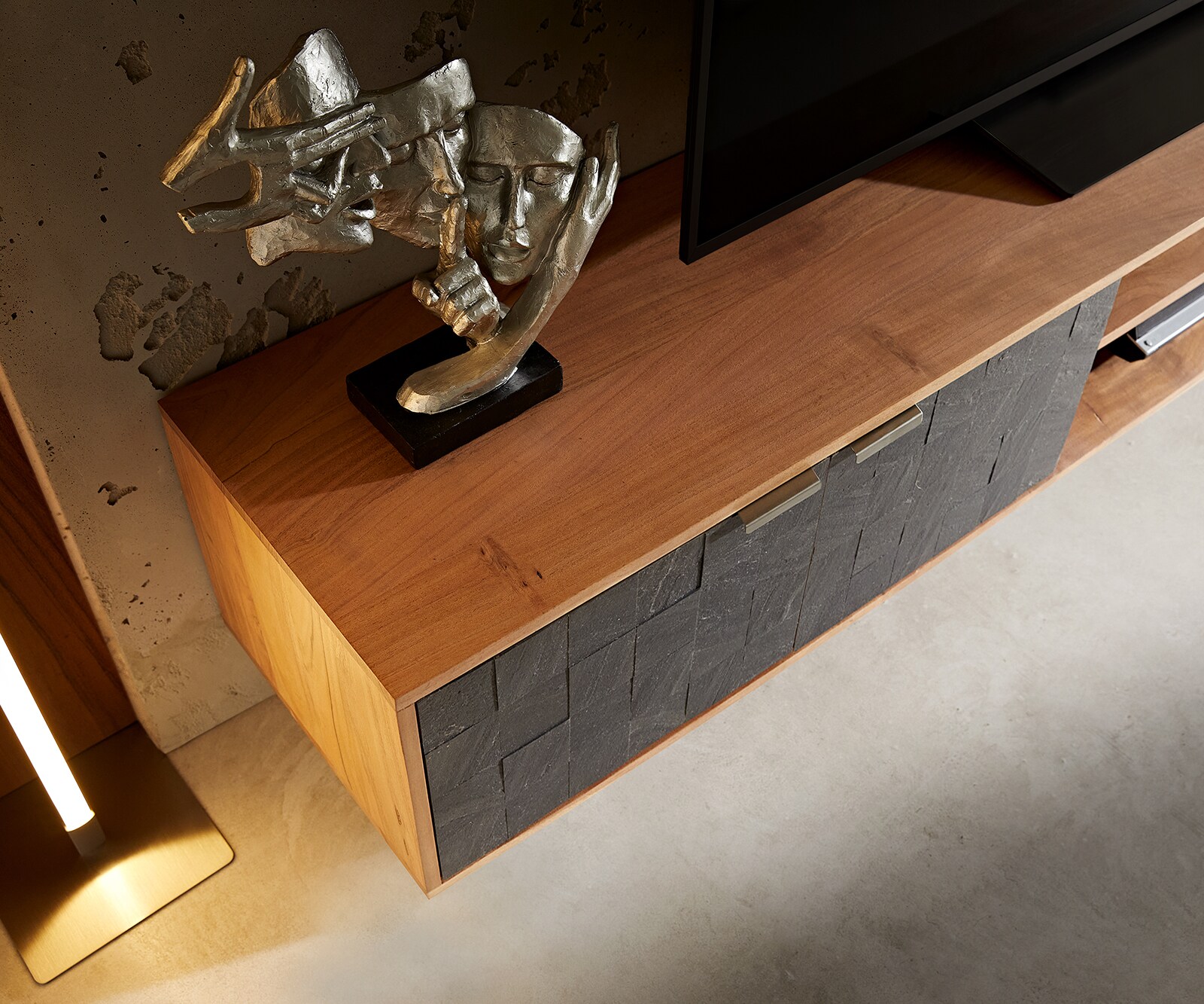 Tv-meubel Teele 240 cm acacia natuurleisteen 4 deurs zwevend 3 Tv-meubel Teele 240 cm acacia natuurleisteen 4 deurs zwevend 3