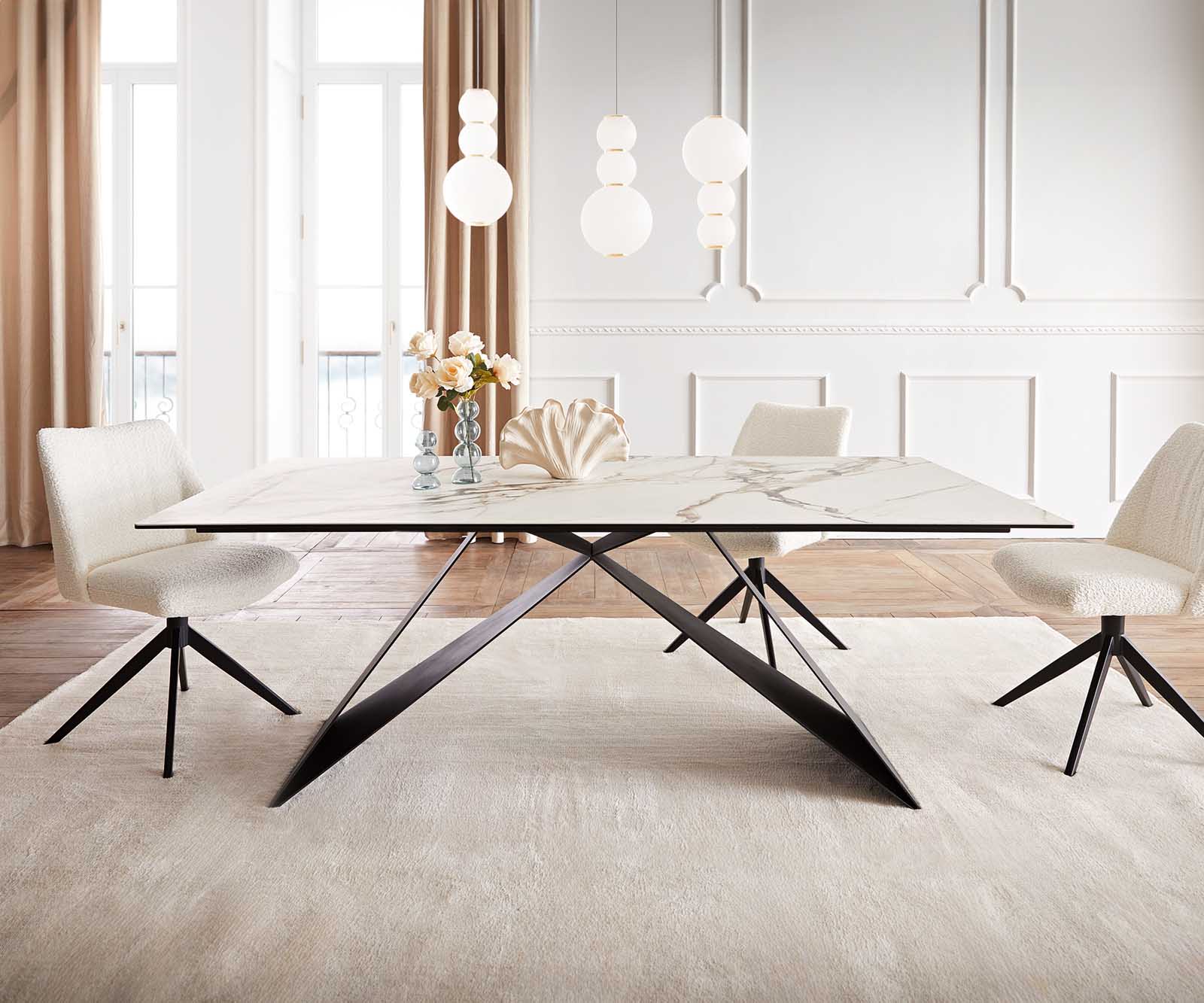 Eetkamertafel Edge 200x100 keramiek Calacatta Luxe wit-goud-grijs V-frame vlak staal zwart