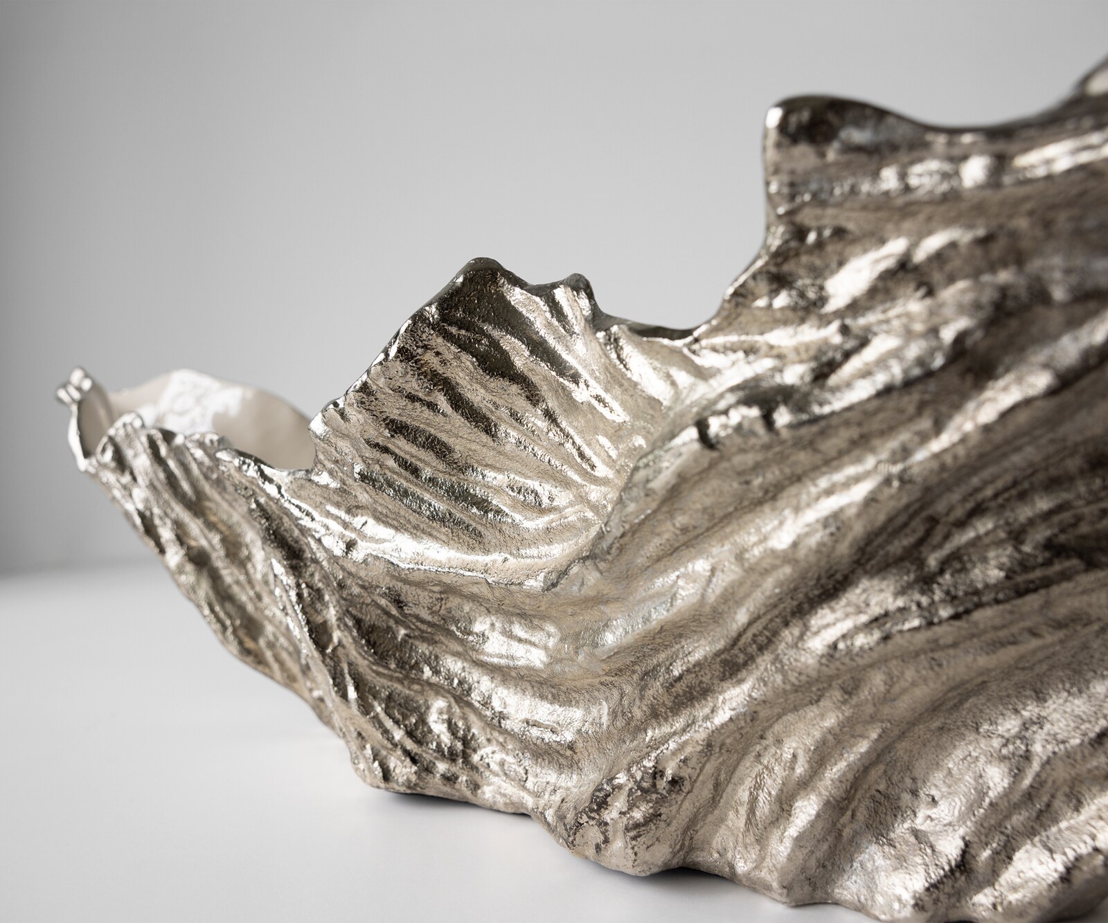 Schaal Maris B78 x D24 x H38 cm Aluminium Platin Opal Handgemaakt 2