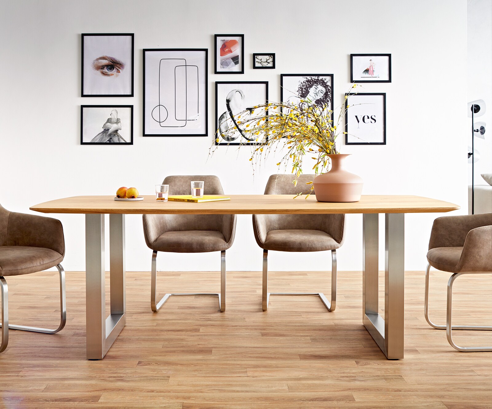 Eettafel Edge Boot 200x100x2,5-3 eiken natuur roestvrij staal  breed Schweizer Kante 5